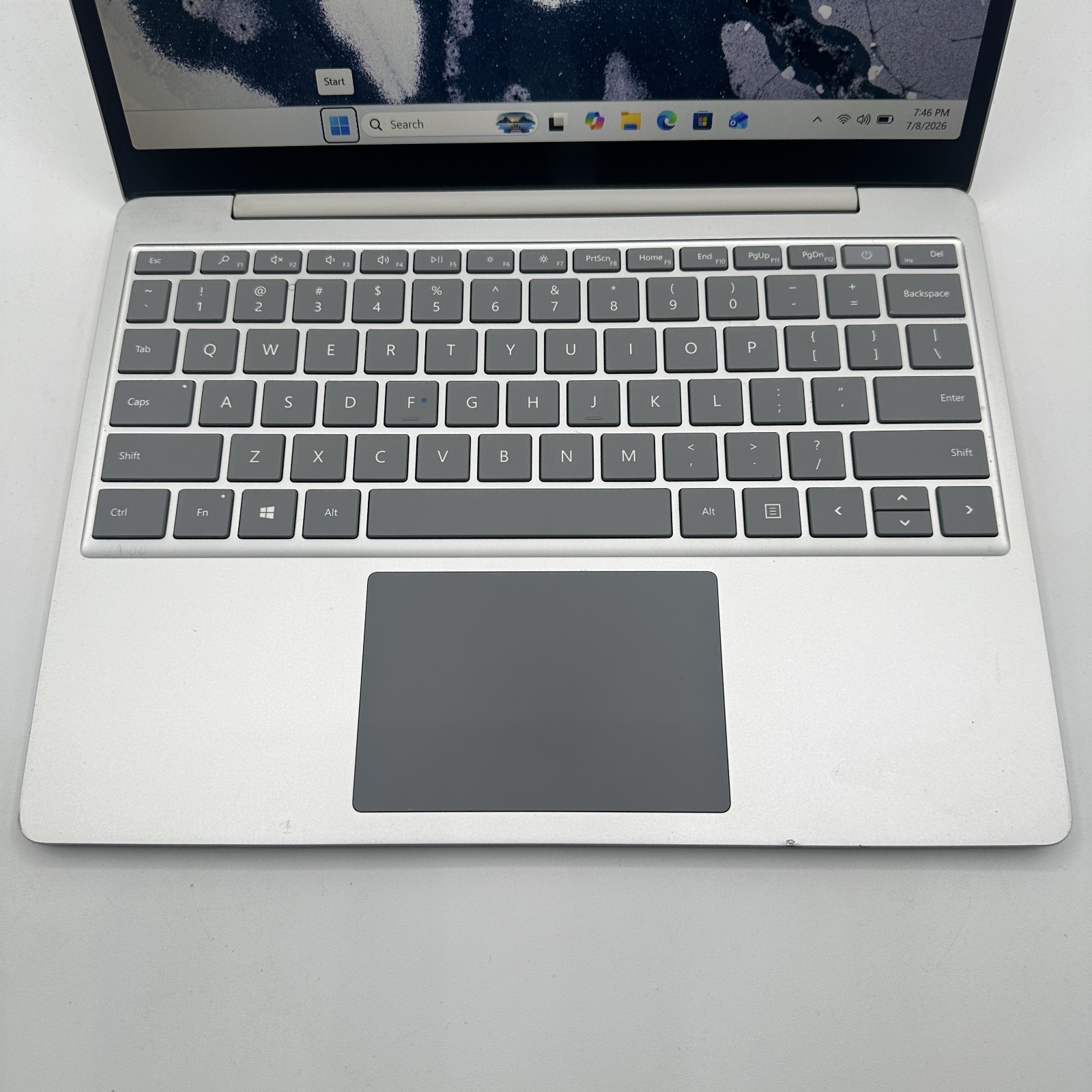 Microsoft Surface Laptop Go Core i5 12.4″ 8GB/128GB READ