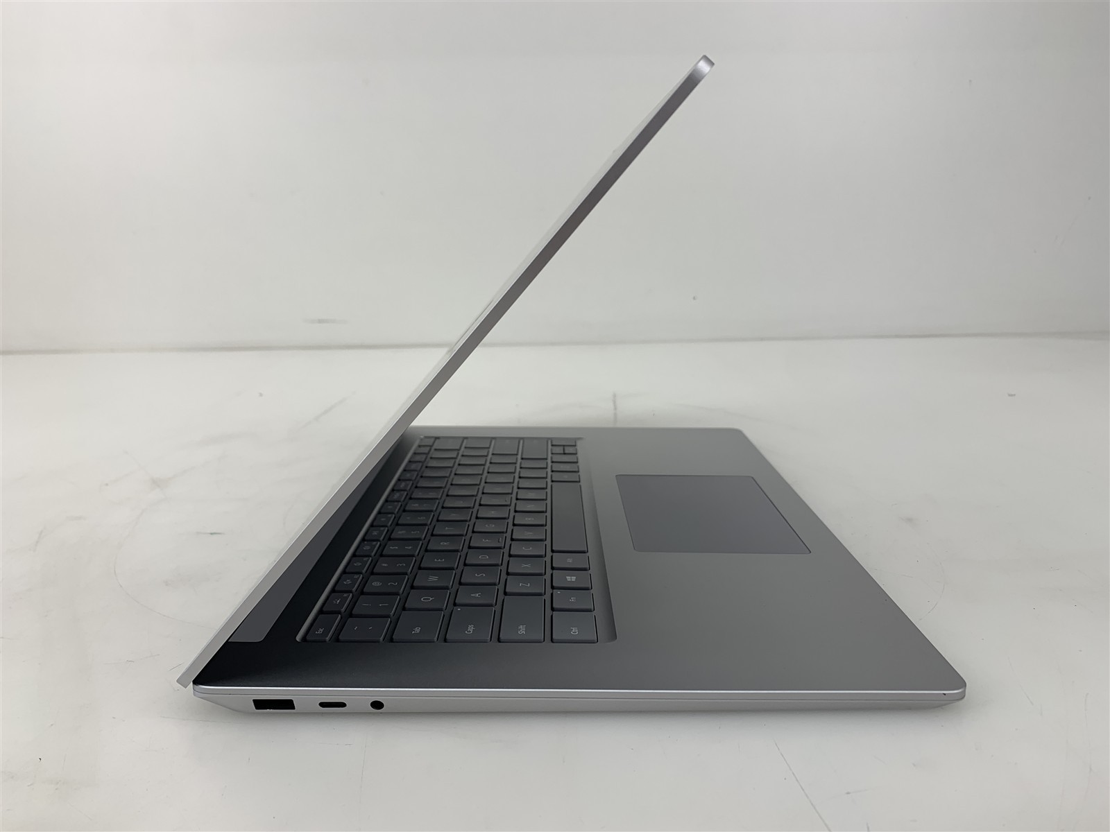 Microsoft Surface Laptop 4 1979 i7-1185G7 3.00GHz 16GB RAM 256GB NVMe Win 11 Pro