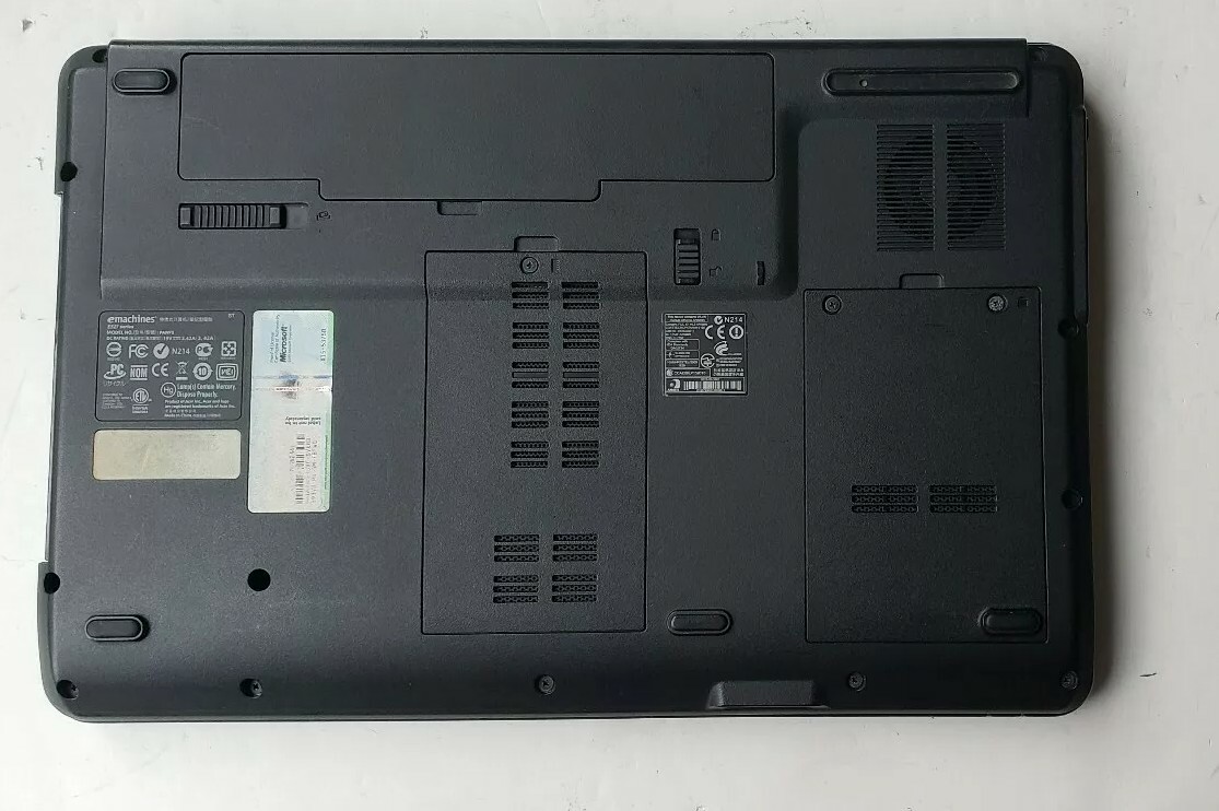 emachines E527 Intel Celeron CPU 900 @ 2.20GHz 3GB RAM 160GB HDD wifi Linux Mint