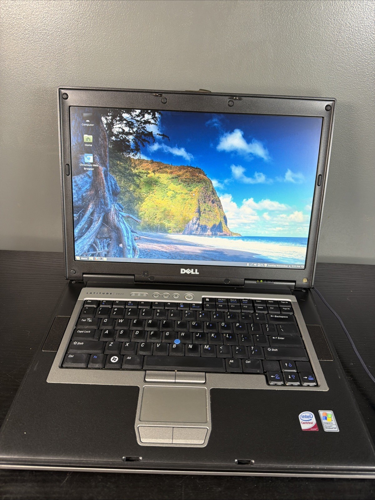 Dell Latitude D830 15.4″ Laptop Core 2 Duo 2.4GHz 305.5 HDD Linux Mint 17.7