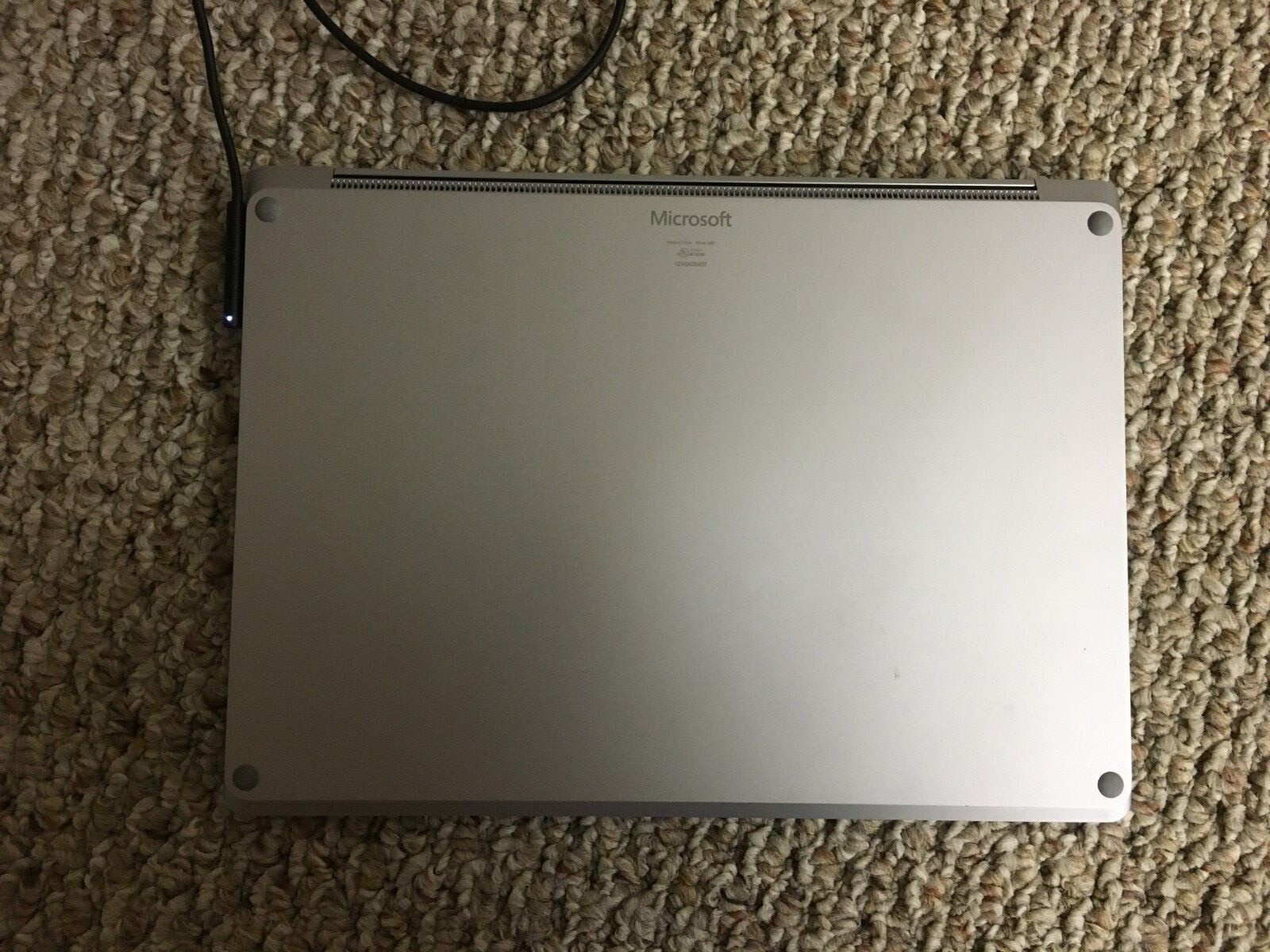 Microsoft Surface Laptop 3 13.5″ Touch Intel i5-1035G7 8GB RAM 128GB SSD