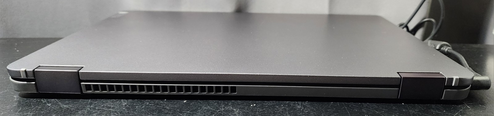 Lenovo IdeaPad Flex 5 14IAU7 14in Gray Intel Core i5 8GB RAM, 474GB SSD NEW!