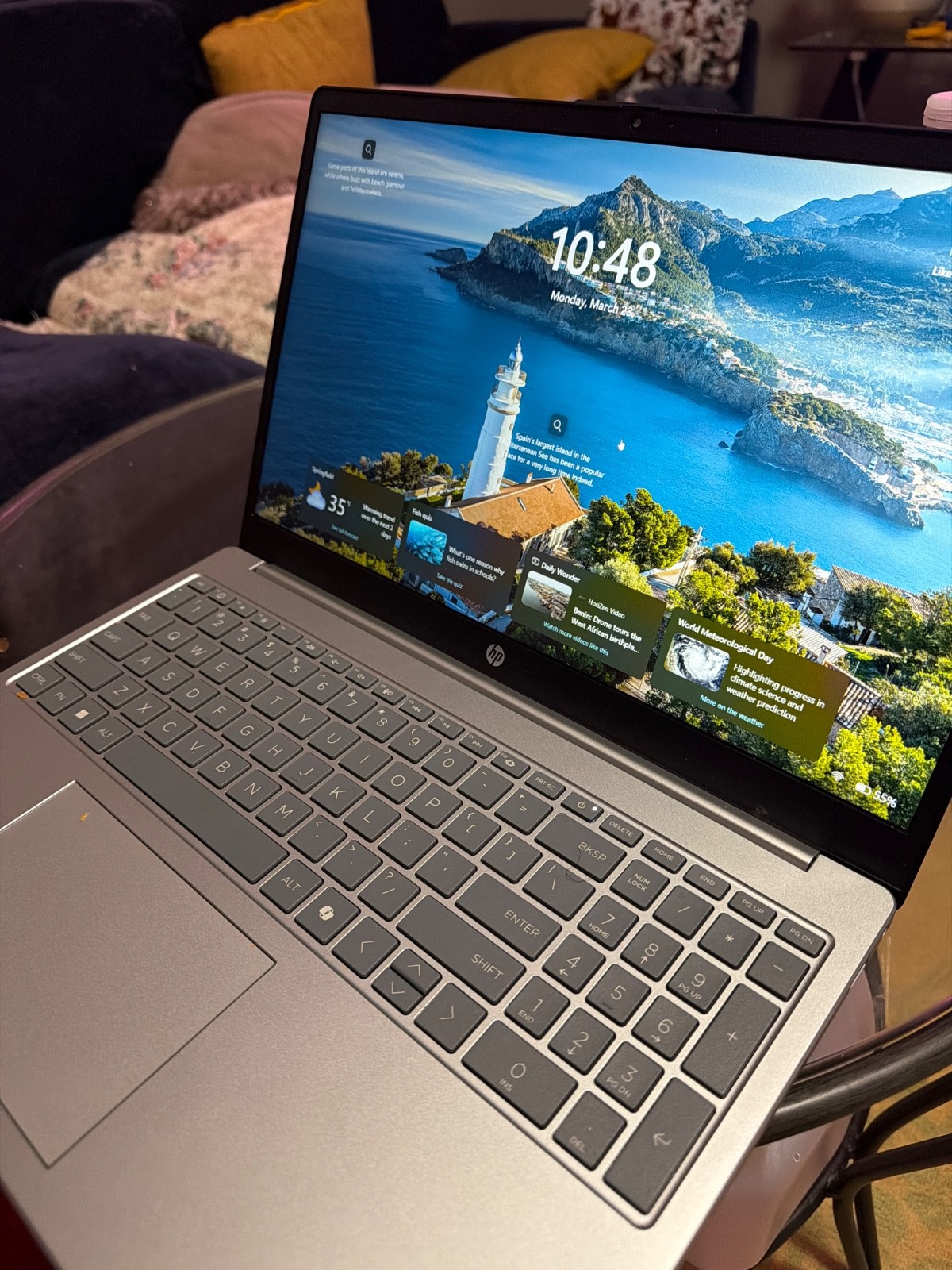 HP 14-fq0110wm 14″ (AMD Ryzen 3 3250U, 4GB RAM, 128GB SSD) Notebook – Natural…