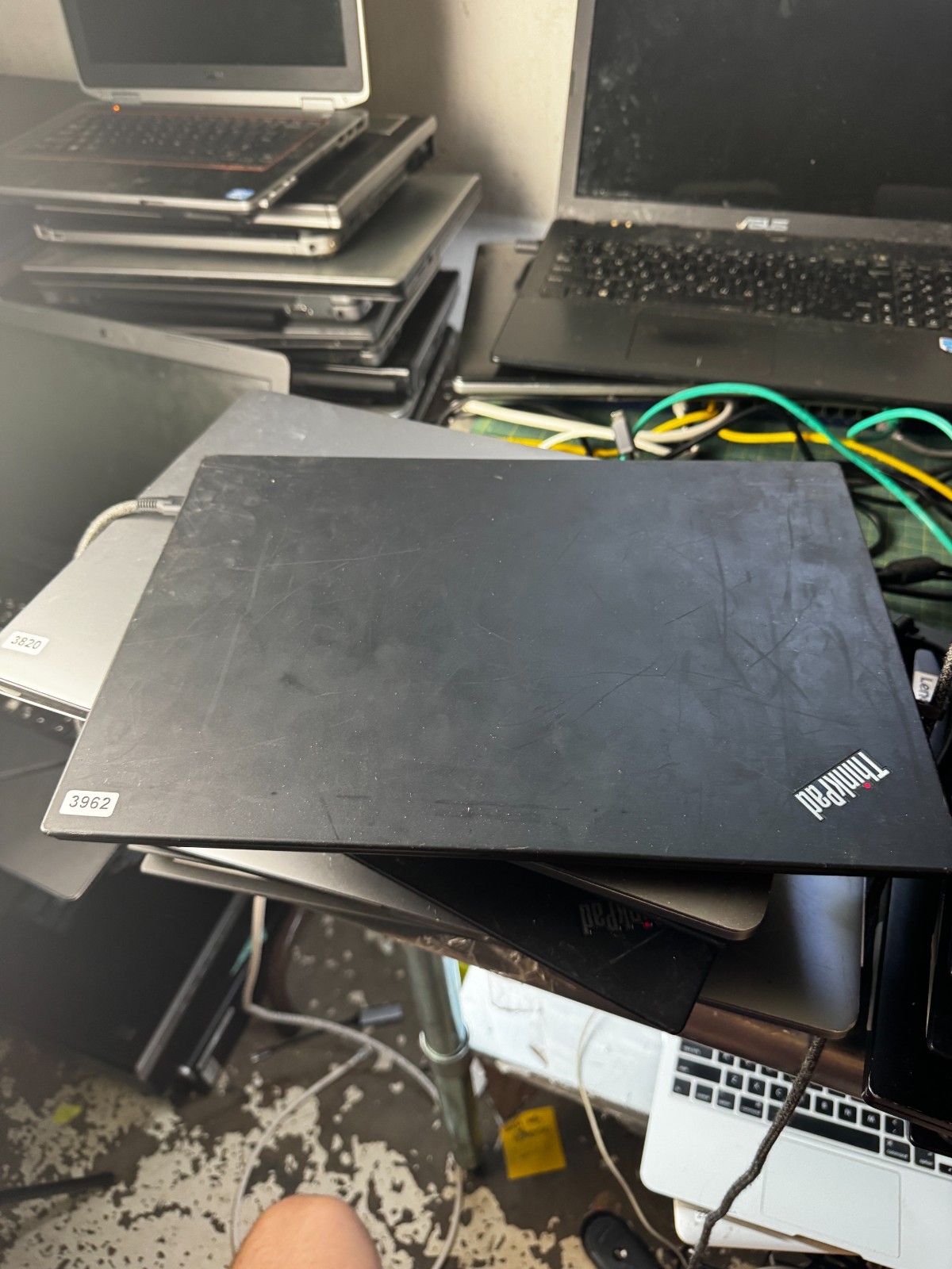 Lenovo ThinkPad T490 Core I5 8th Gen Laptop For Parts/Repair #3962