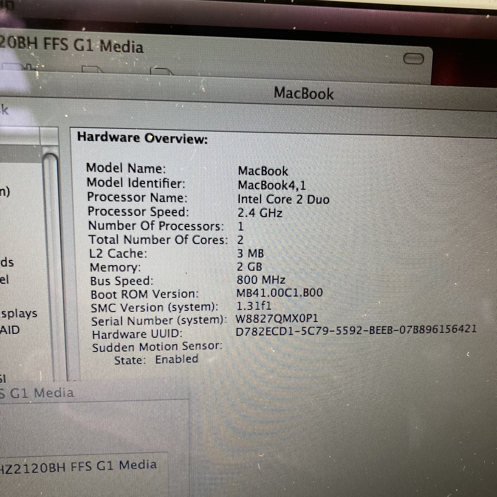 Apple MacBook A1181 13″ Laptop Intel Core 2 Duo T8300 2.40GHz 2GB RAM 120GB HDD