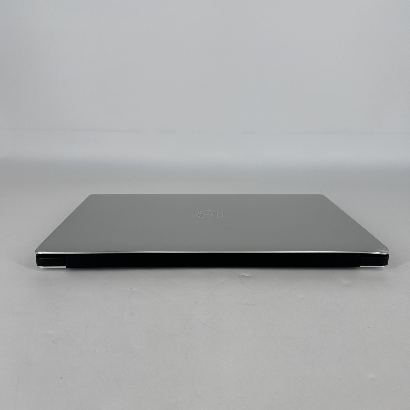 Dell XPS 15 9570 4K TOUCH i7-8750H 2.20GHz 32GB 1TB GTX 1050 Ti Max-Q BENT FRAME