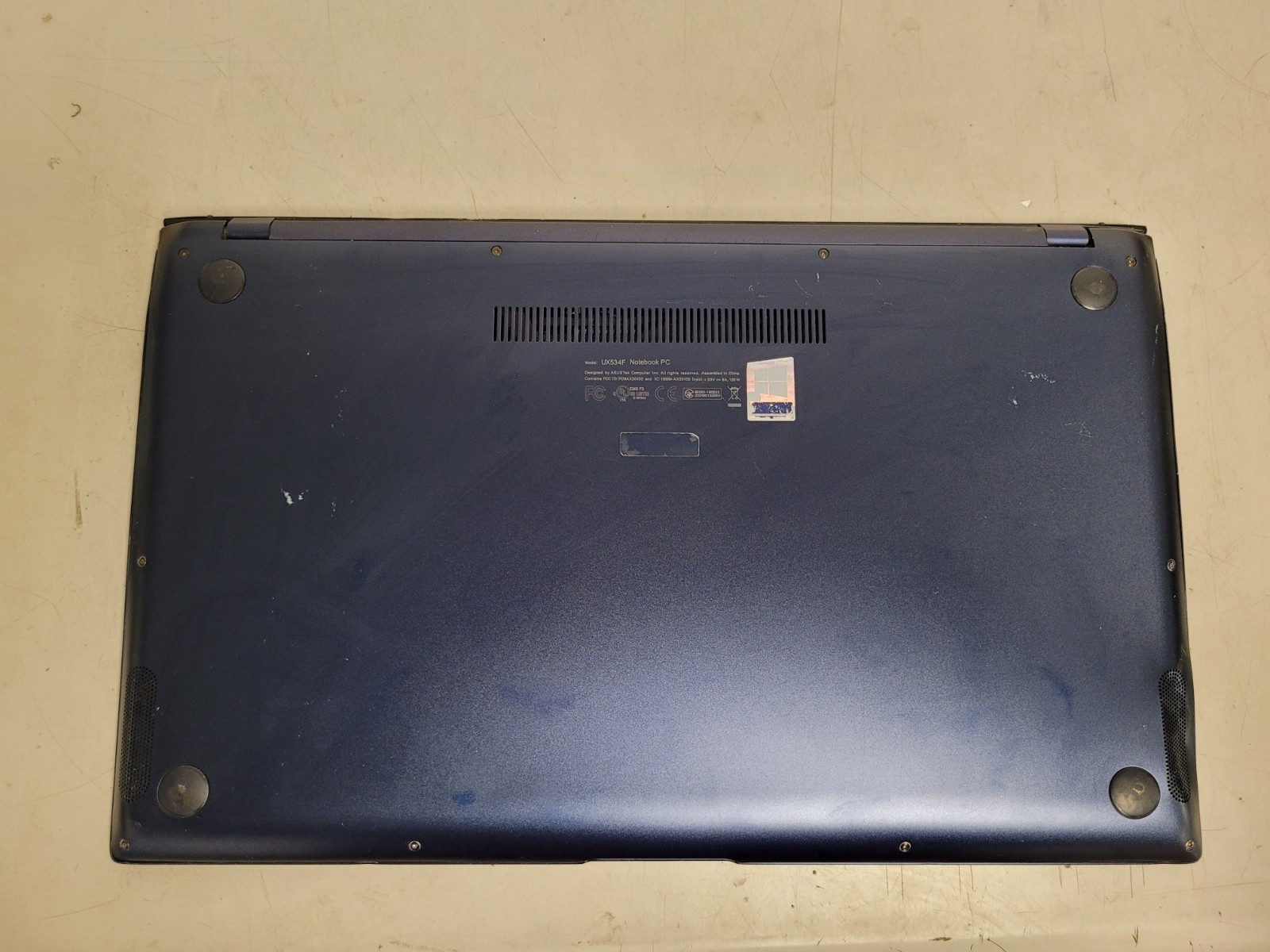 Asus zenbook 15 15.6″ i7-10510u 1.8ghz 16gb onboard ram 256gb ssd read 072882038