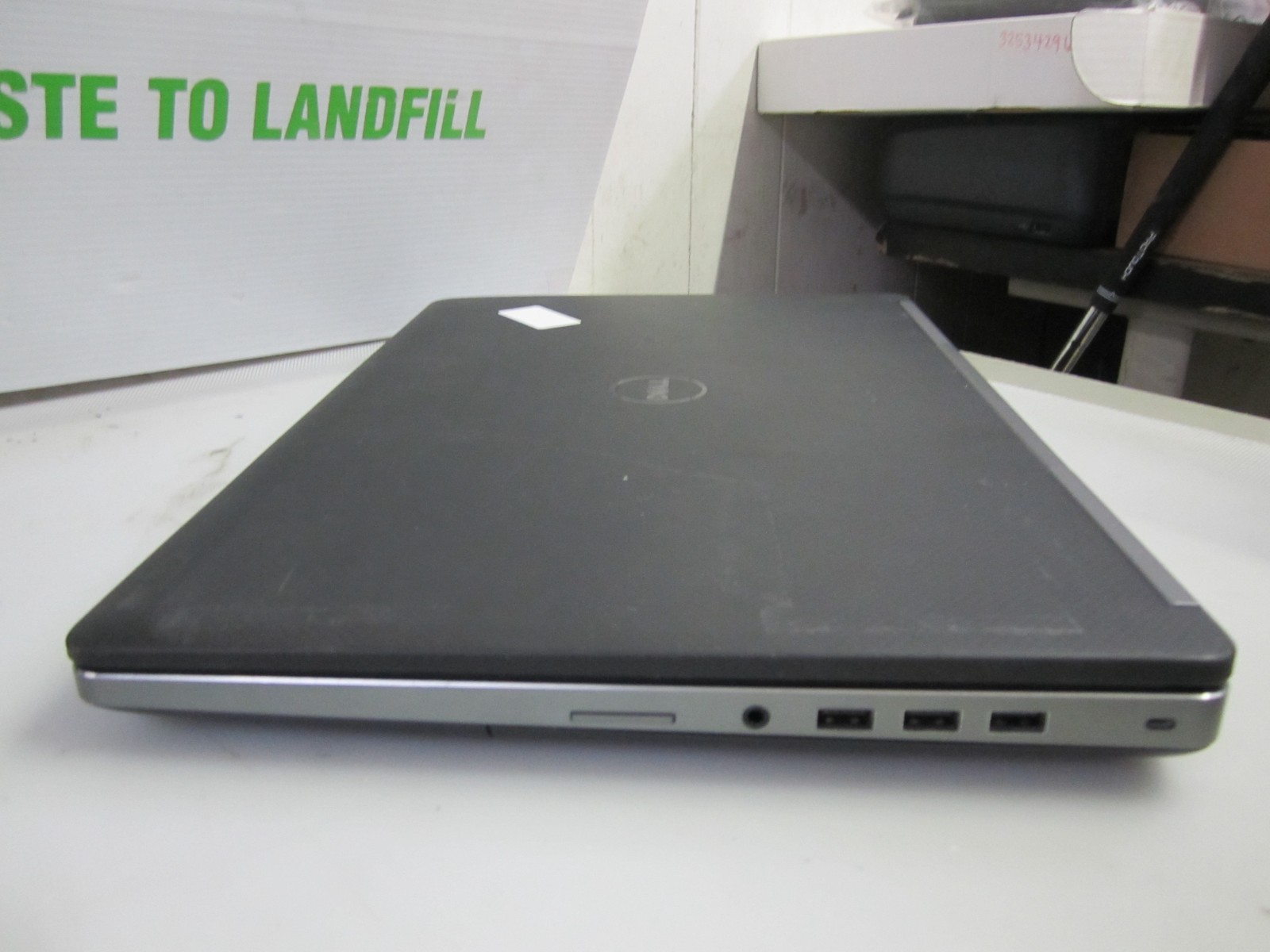 Dell Precision 7720 i7 6TH GEN 32GB 512GB M2SSD 2.90GHZ LAPTOP + AC QUADRO M1200
