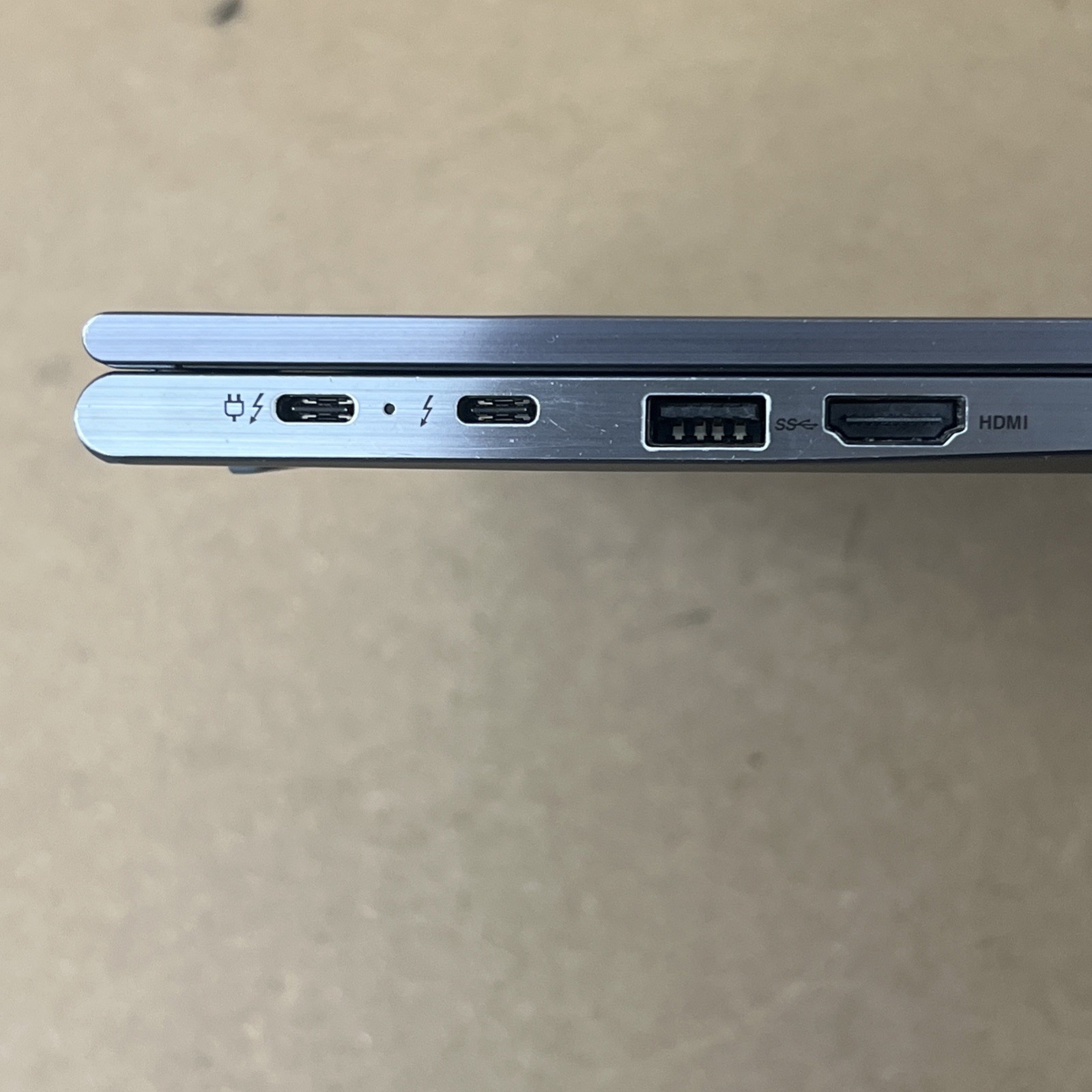 Lenovo ThinkPad X1 Yoga Gen 7 2-in-1 i5-1250P 16gb Ram 512gb – Fair