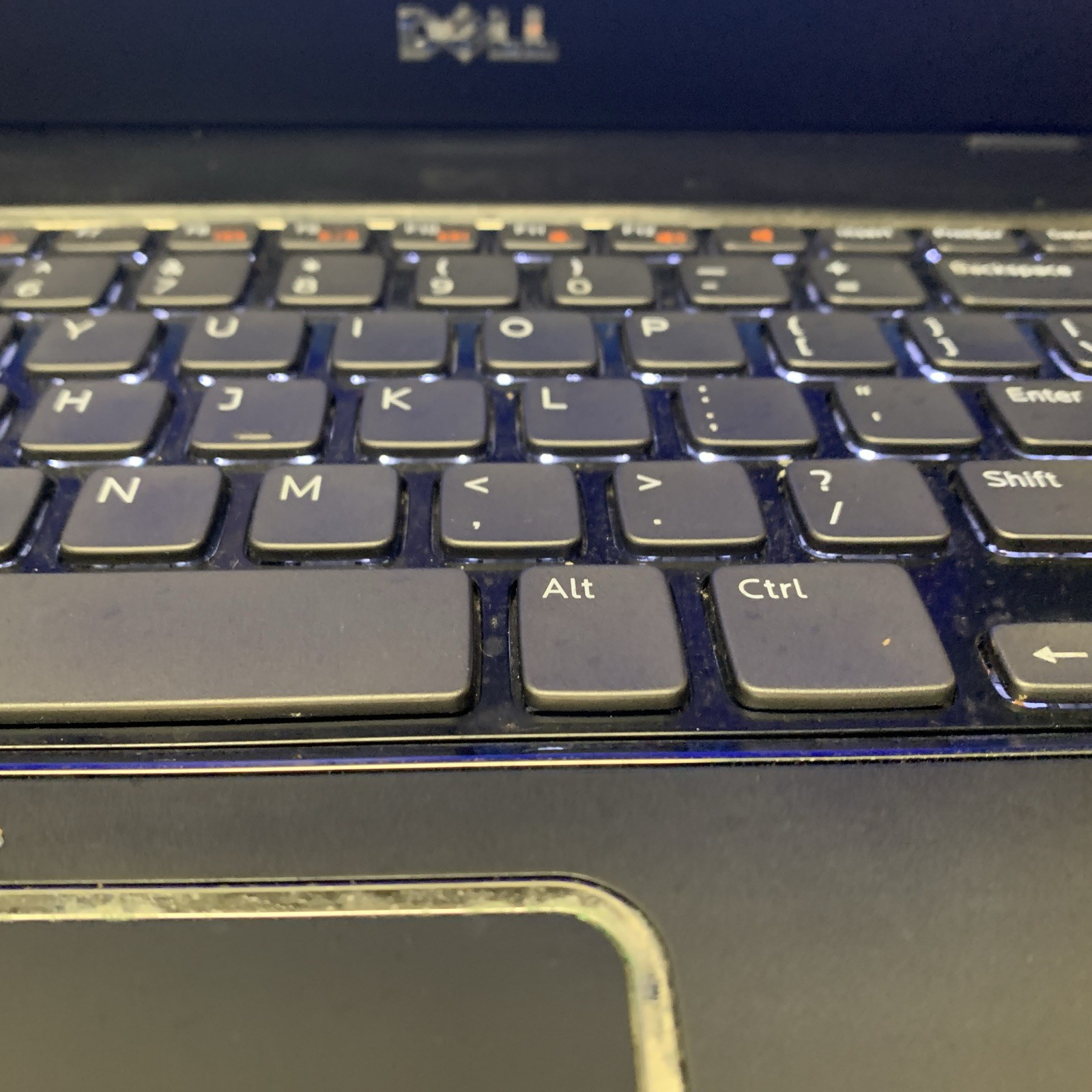 Dell Vostro 3750 17.3″ Intel Core i5-2410M2.30GHz 4GB Ram Wind 10 H Read Descrip