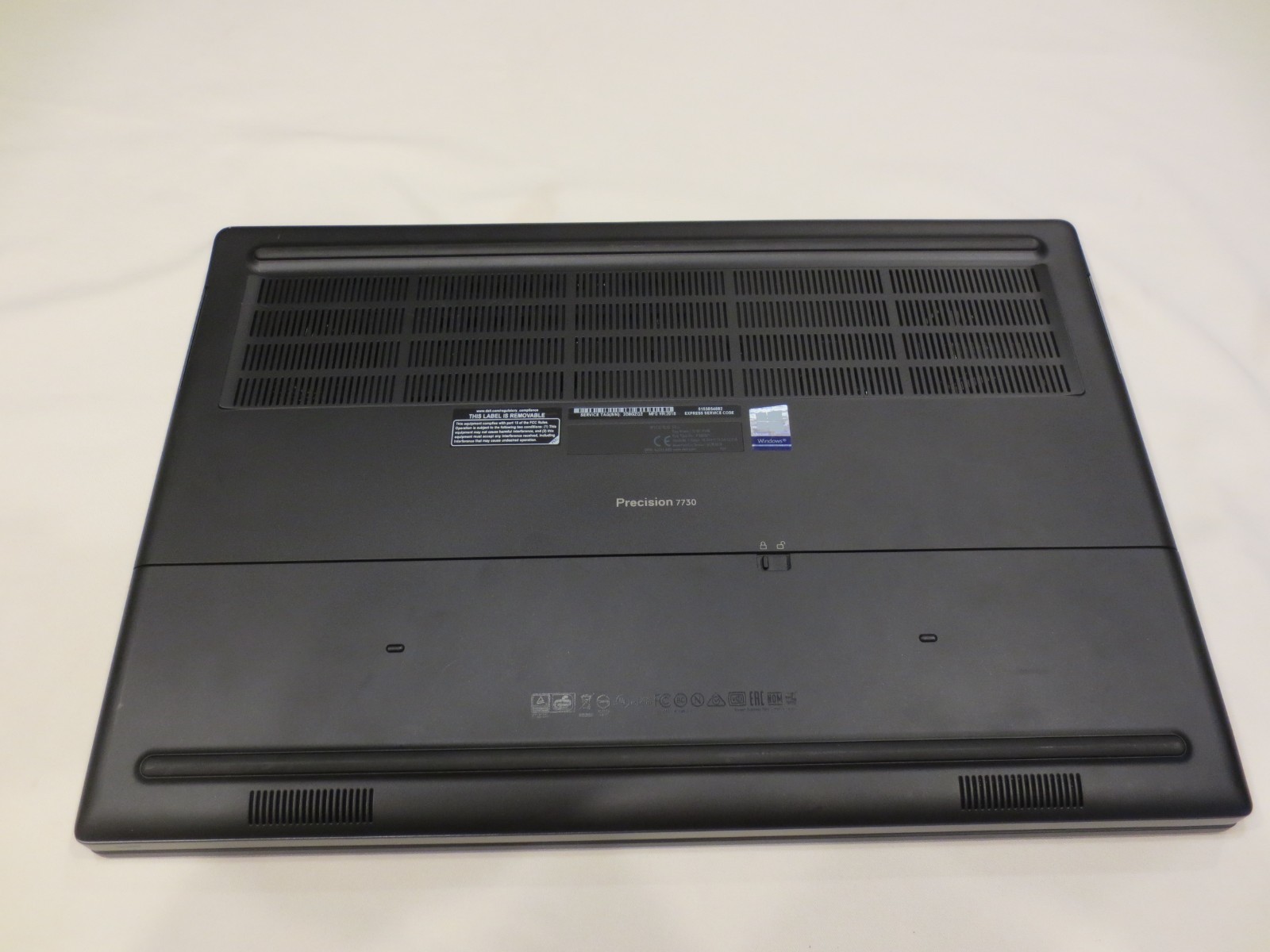 Dell Precision 7730 Laptop 17″