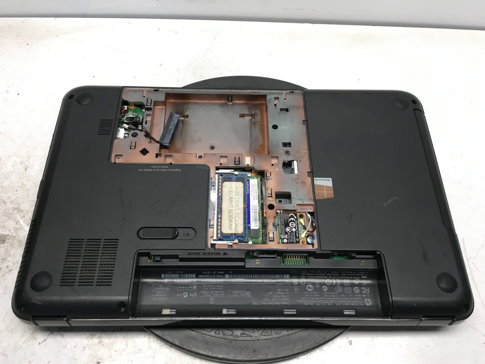 HP Pavilion G6-2231DX AMD A6-4400M 2700MHz 8 GB NO HDD