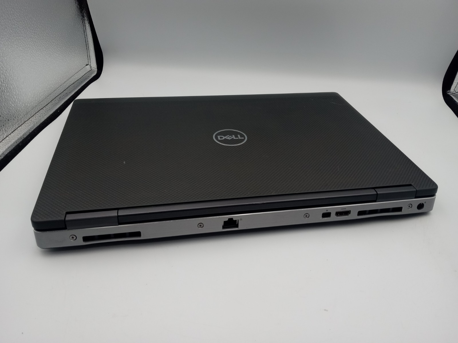 Dell Precision 7540 15.6″ Touchscreen i5-9400H 16GB RAM 128GB SSD W11 -READ -RR