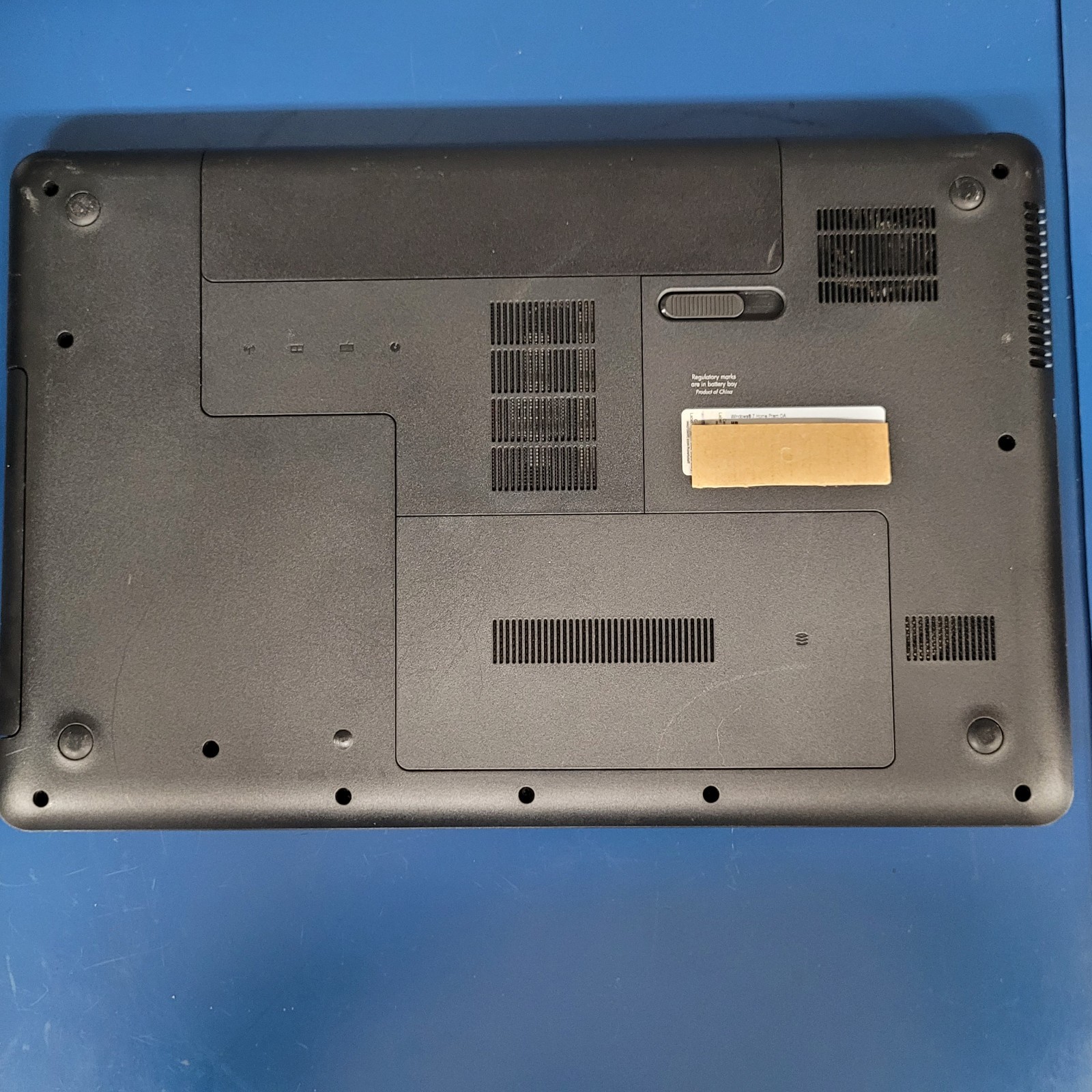 HP Pavilion G60 /AMD E-450 / 4 GB RAM / NO HDD