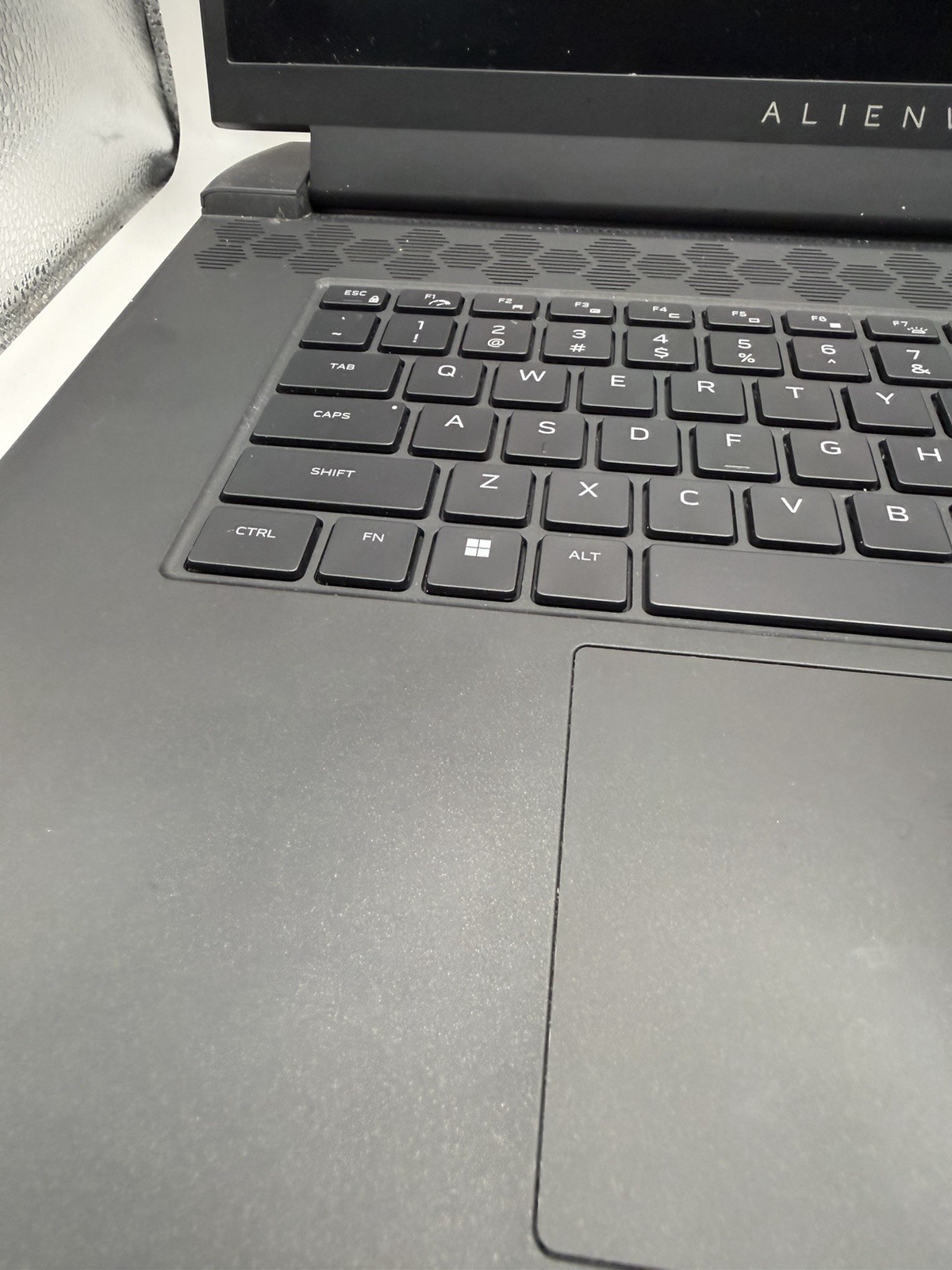 Alienware M17 R5 Gaming Laptop AMD Ryzen 9 17” Laptop Computer No SSD Or Ram