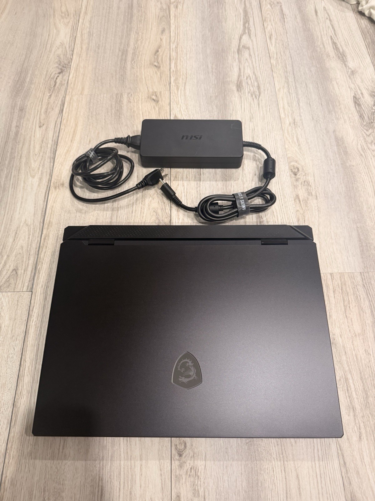 MSI Raider 18” HX Laptop Core Ultra 9 RTX 5080 64GB RAM 2TB SSD