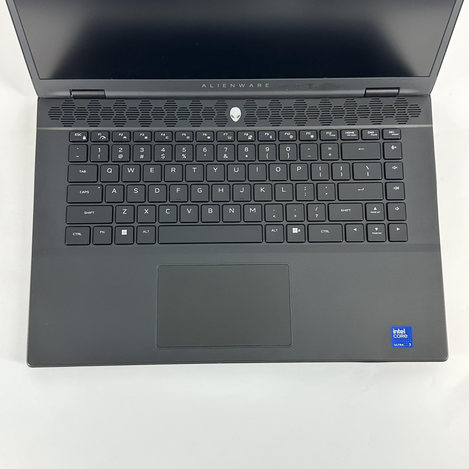 Dell Alienware M16 R2 240Hz QHD+ 1.4 GHz Ultra 7 155H 16GB 1TB SSD RTX 4070 Good