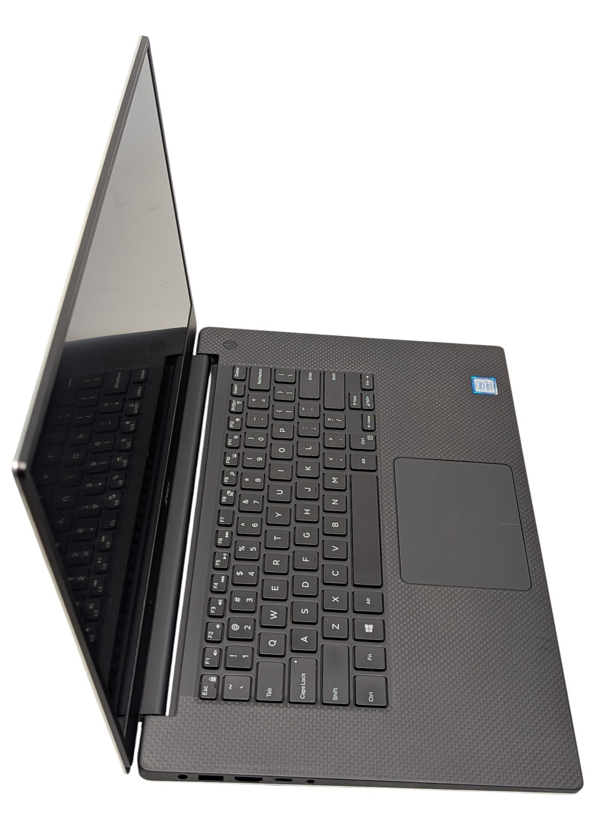 Dell XPS 15 9560 I7-7700HQ 15.6″ 2.89GHZ 16GB RAM 1TB SSD Grade D