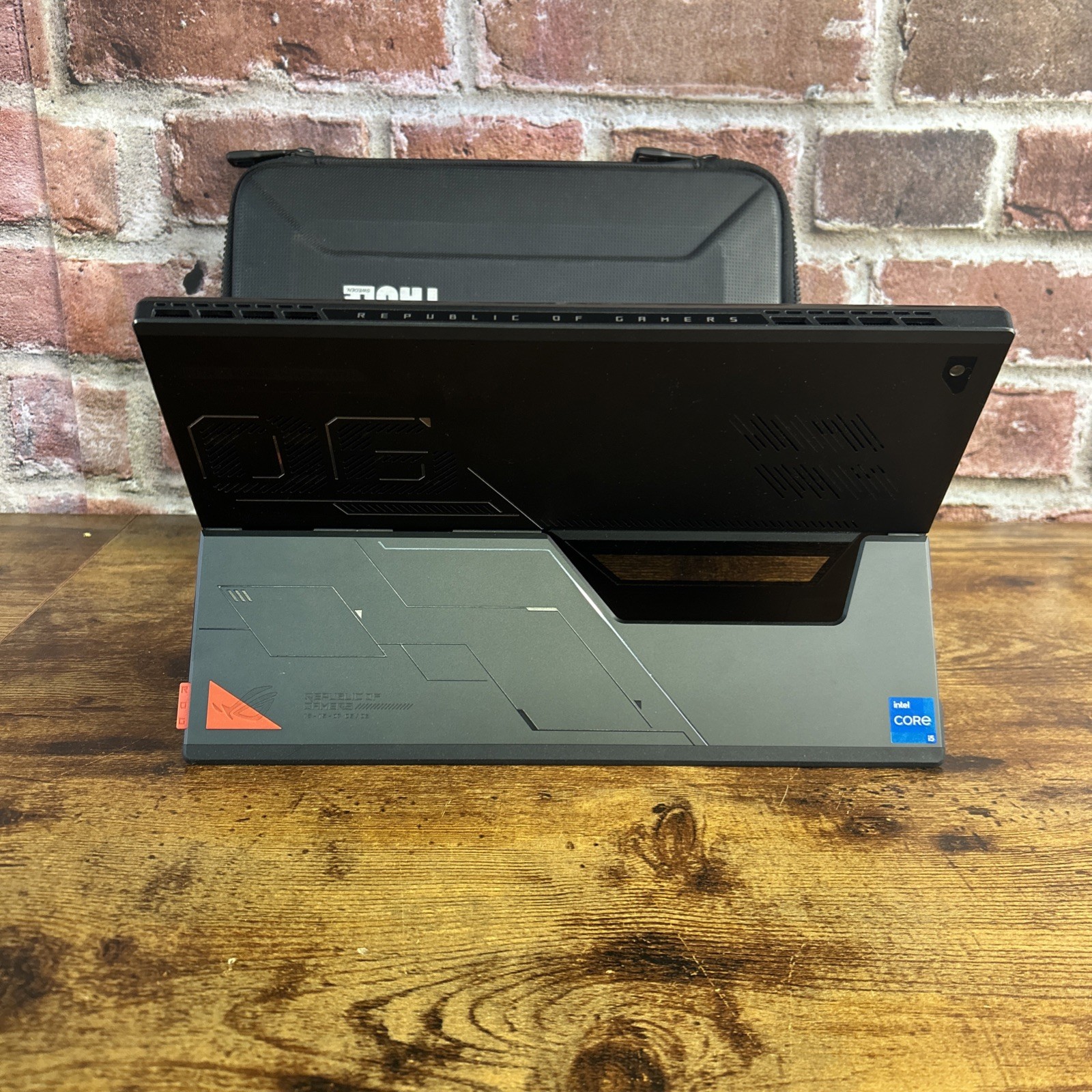Asus ROG Flow Z13 GZ301Z 13.4″ i5-12500H 2.5GHz 16GB RAM 512GB SSD No Keyboard