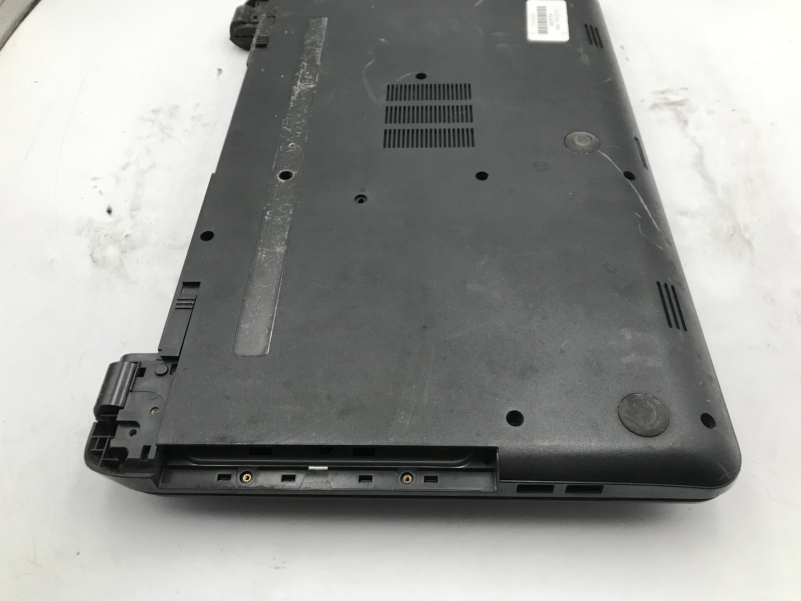 HP PAVILLION 15 – FOR PARTS/REPAIR – AMD E SERIES – NO RAM – READ DESCRIP – BB!!