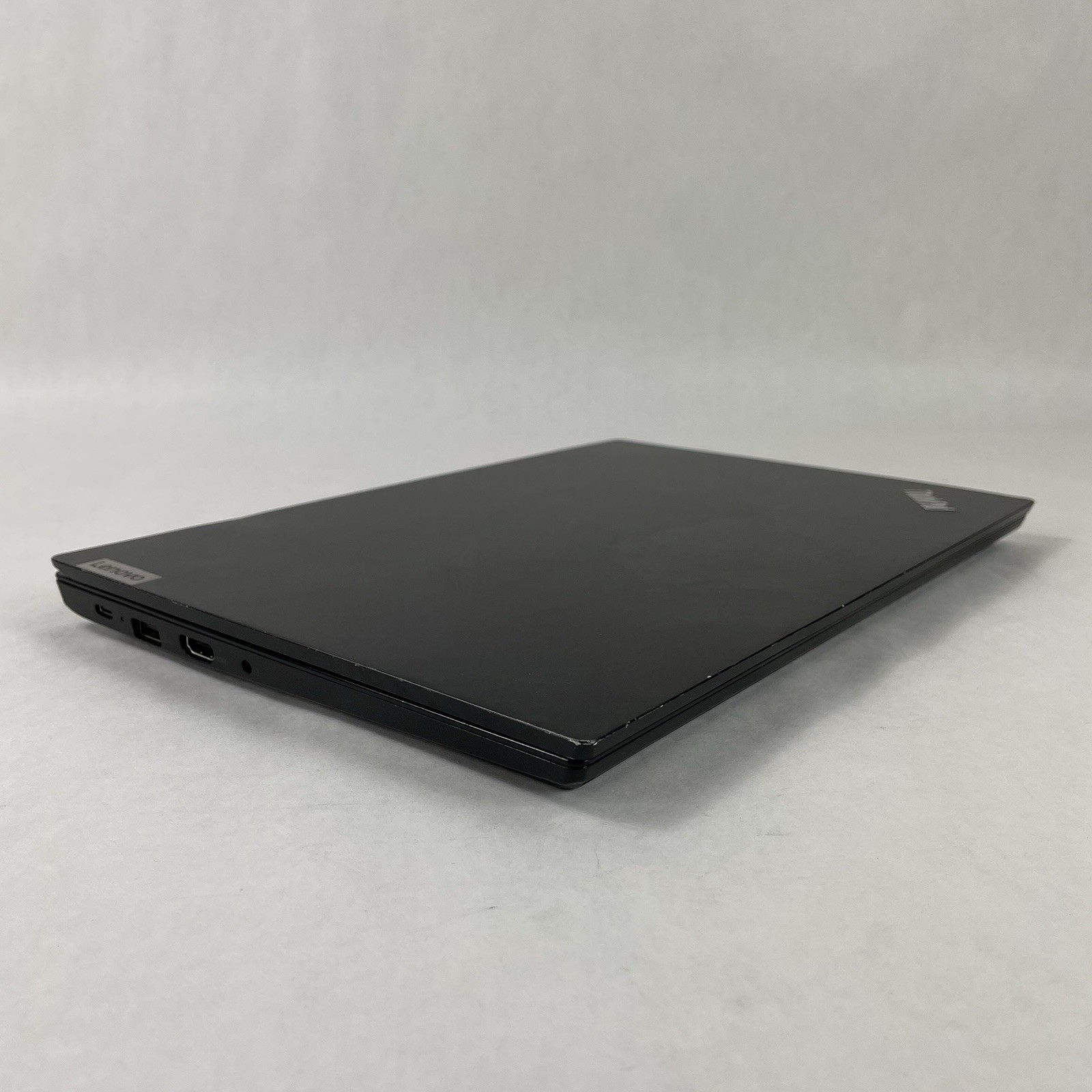 Lenovo ThinkPad E14 Gen 2 14″ Ryzen 5 4500U 2.375 GHz 8 GB RAM No SSD No OS