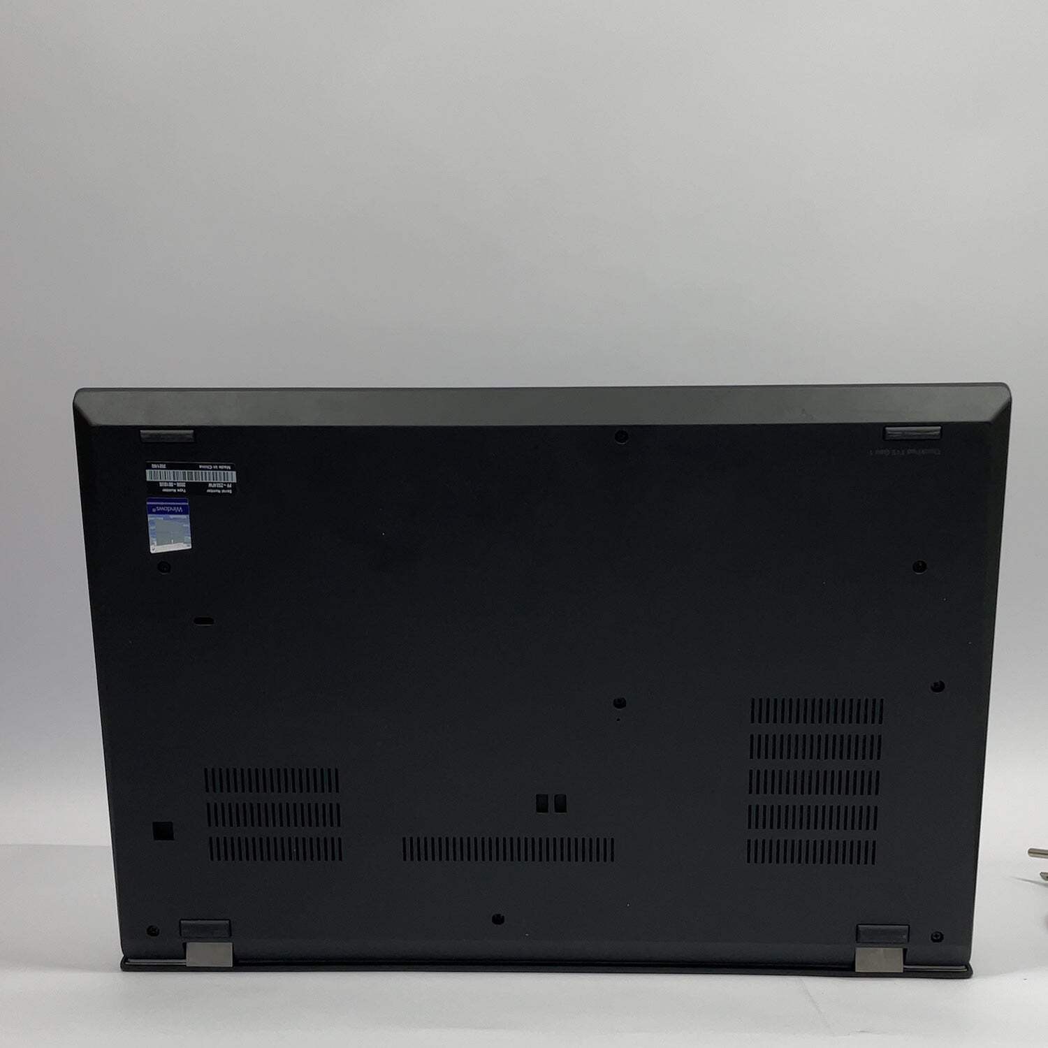 Lenovo ThinkPad T15 Gen 1 20s6-001sus 15.6″ i7-10510U 1.8GHz 16GB RAM 512GB SSD