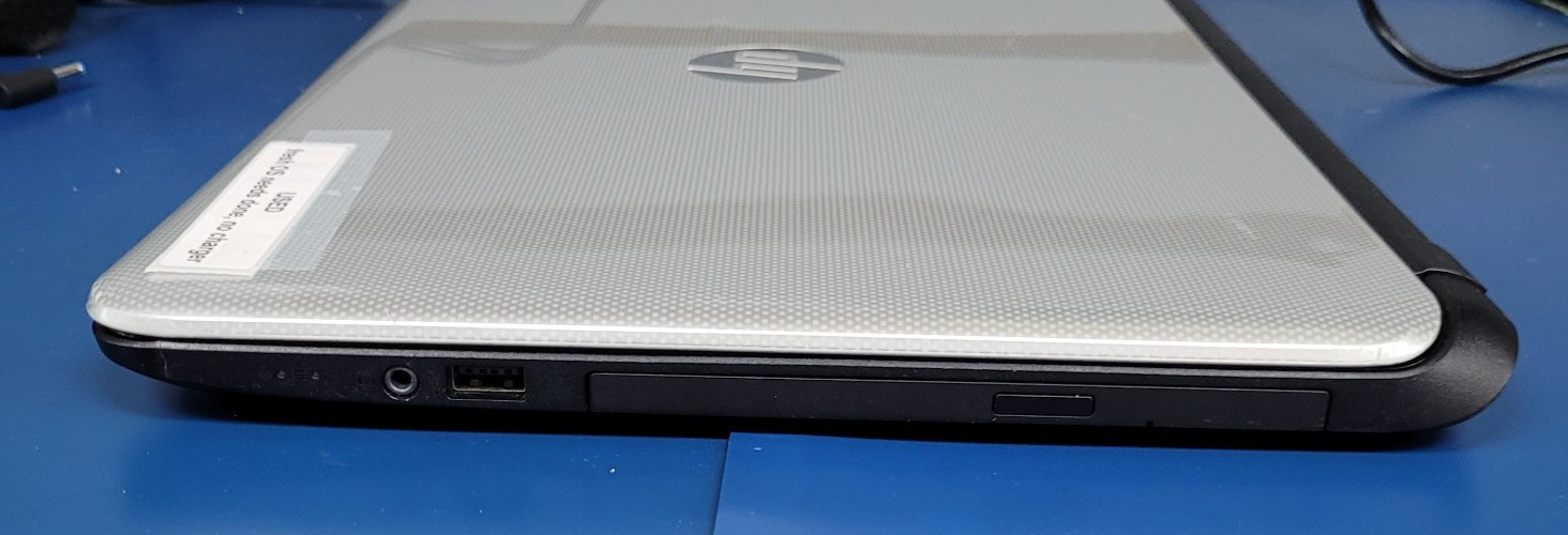 HP Pavilion 15-f271wm Intel Pentium N3540 @216GHz 4GB RAM 500 GB HDD Windows 10