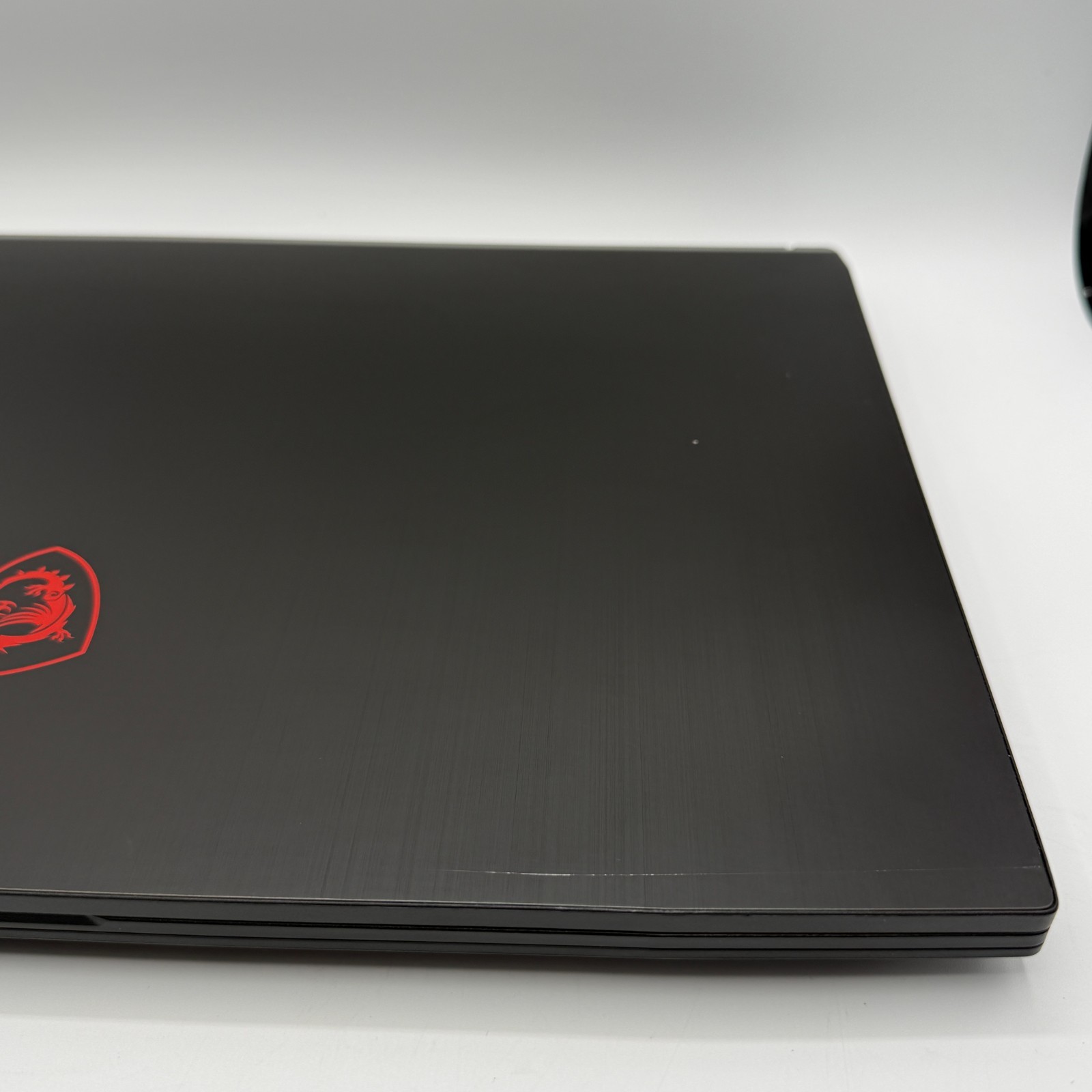 MSI GF75 Thin 10SCSXR i5-10300H GTX 1650 Ti 32GB 512GB SSD Win11 Home Gaming Lap