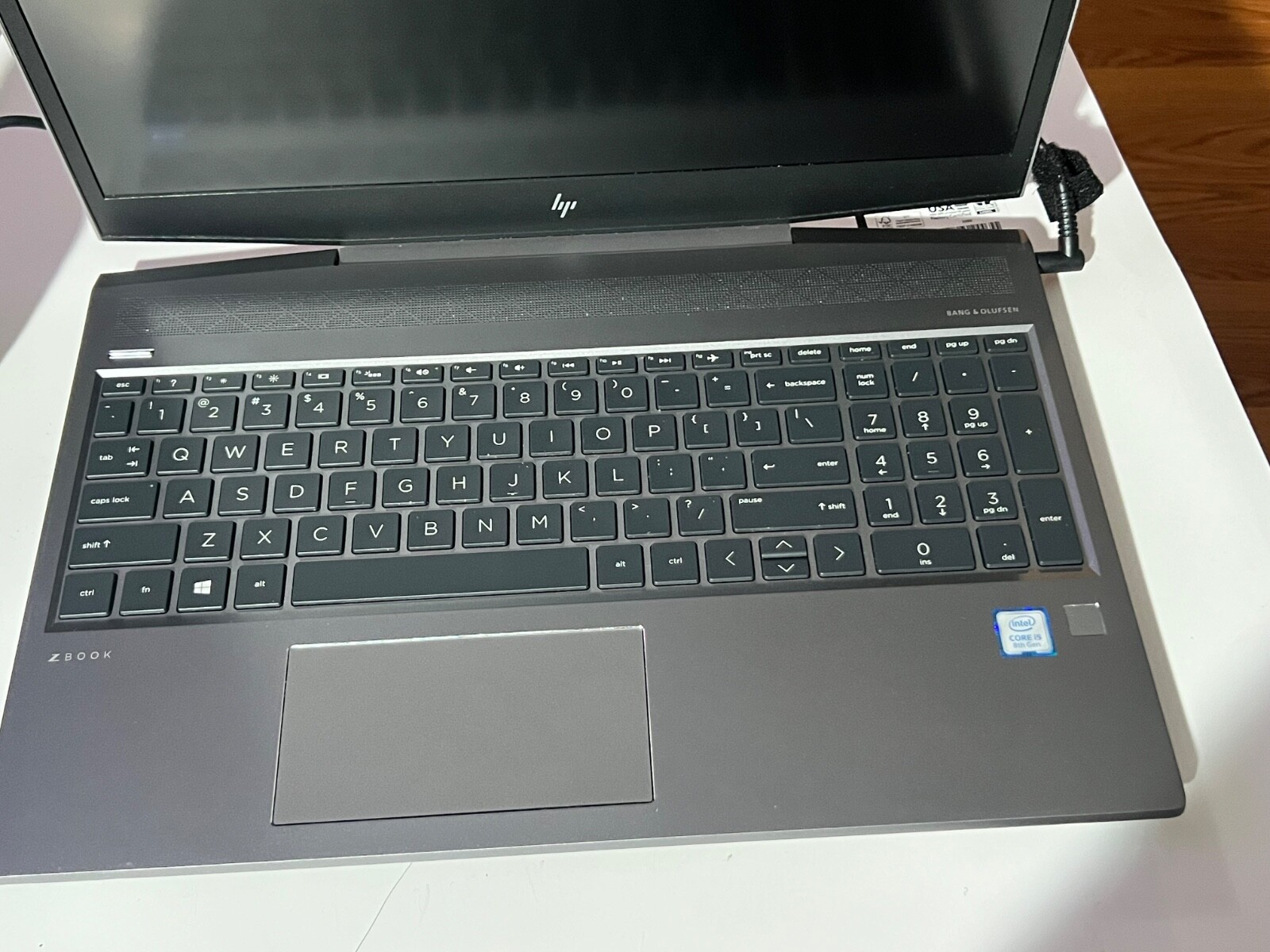 HP ZBook 15v G5 15.6″ Mobile Workstation 4K UHD Intel Core i5-8300H Quad-core