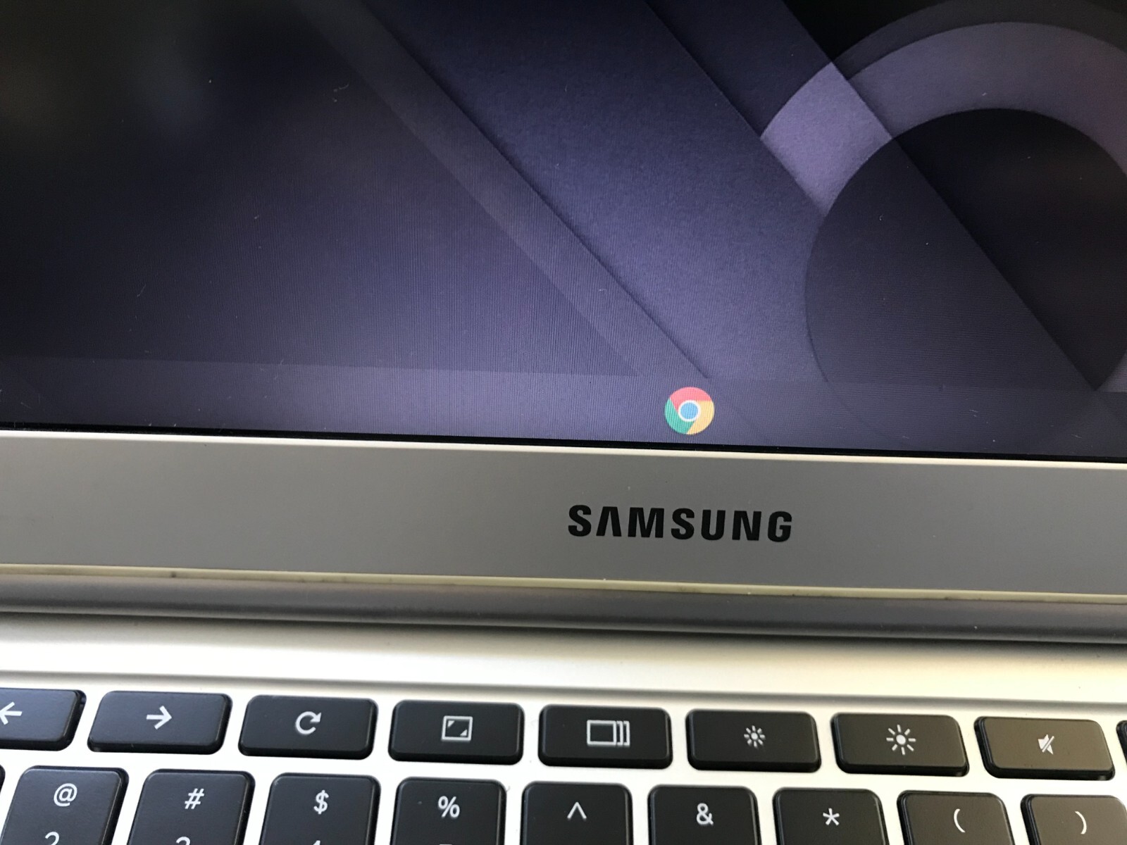 Samsung XE303C12-A01US 11.6″ 5 Dual Core 1.70GHz 2GB 16GB Chromebook