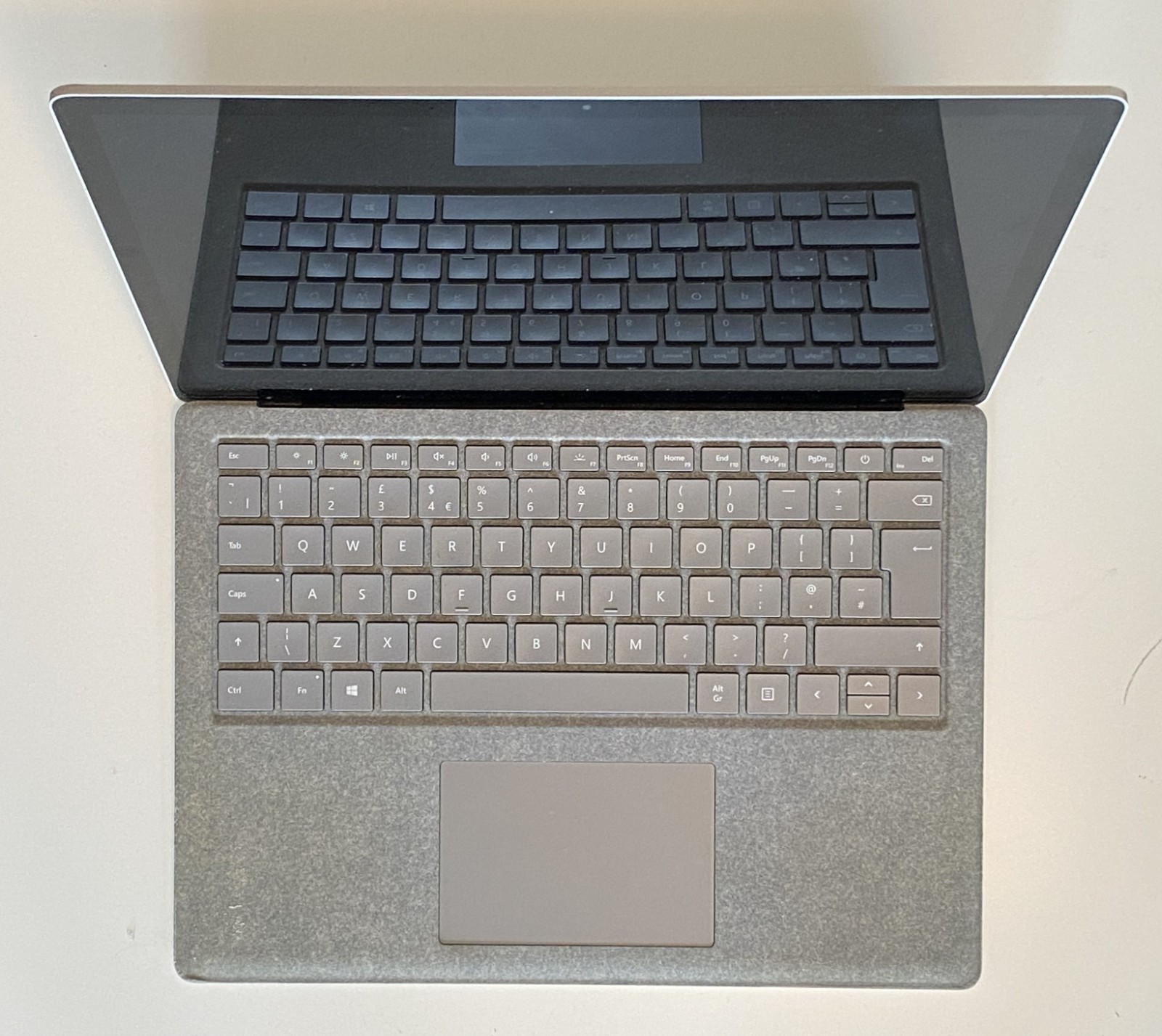 Microsoft Surface Laptop 1769 i5 4GB 128GB FOR PARTS Repair No Power AS-IS
