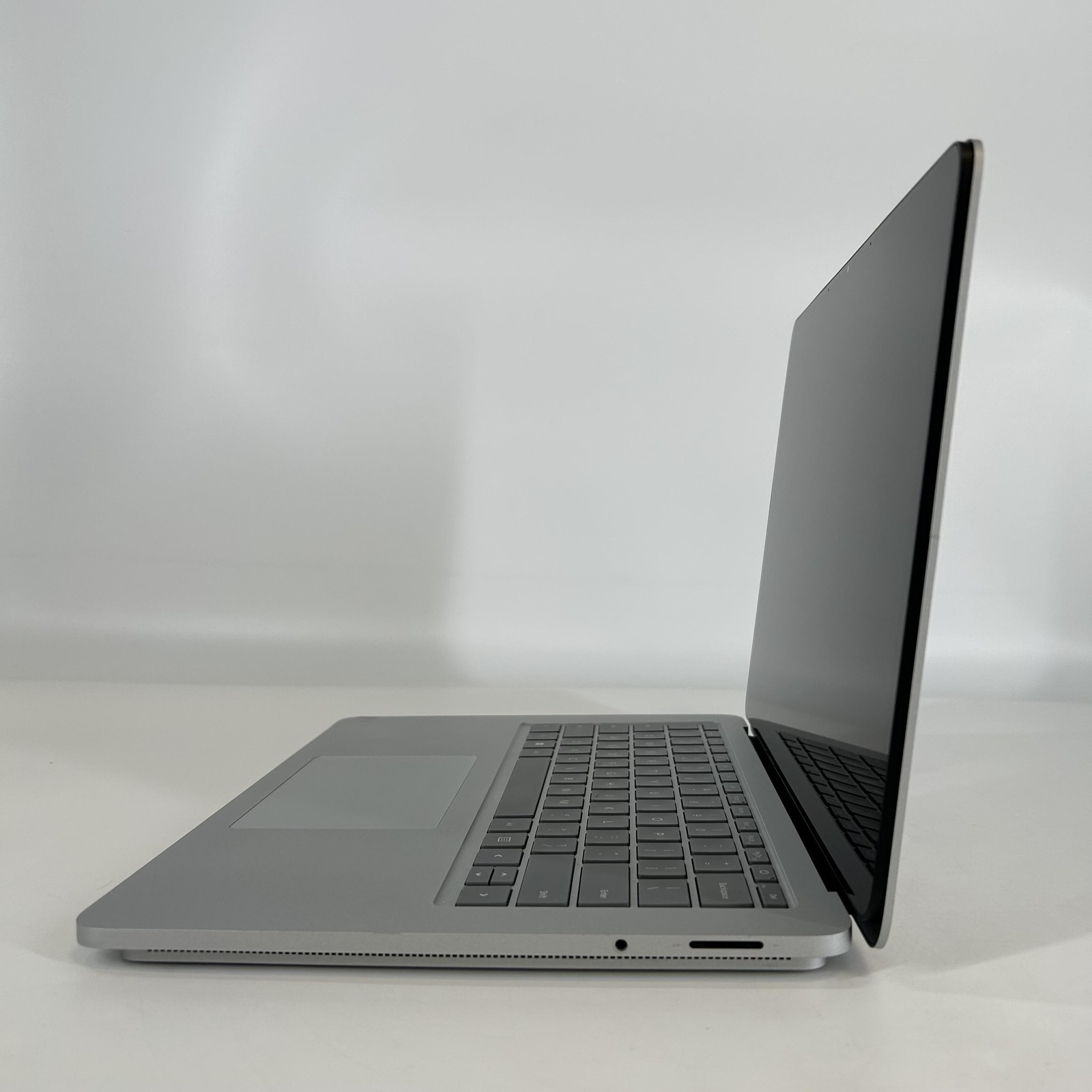 Microsoft Surface Laptop Studio 14 2K TOUCH i7-11370H 32GB 1TB SSD RTX 3050 Ti
