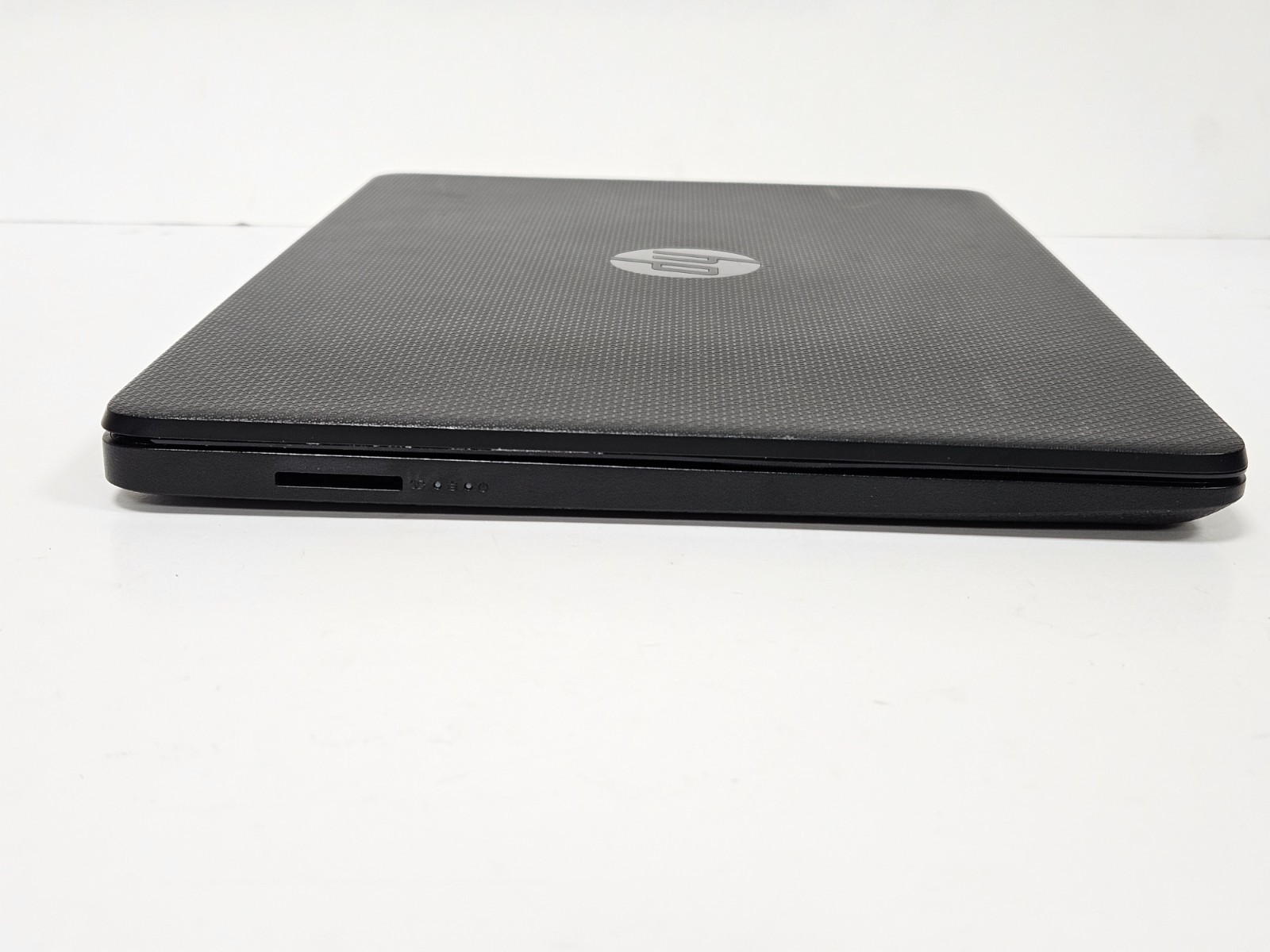 HP 14-dq0051dx Intel Celeron N4120, 4GB RAM, 58GB SSD, Win10 #0178