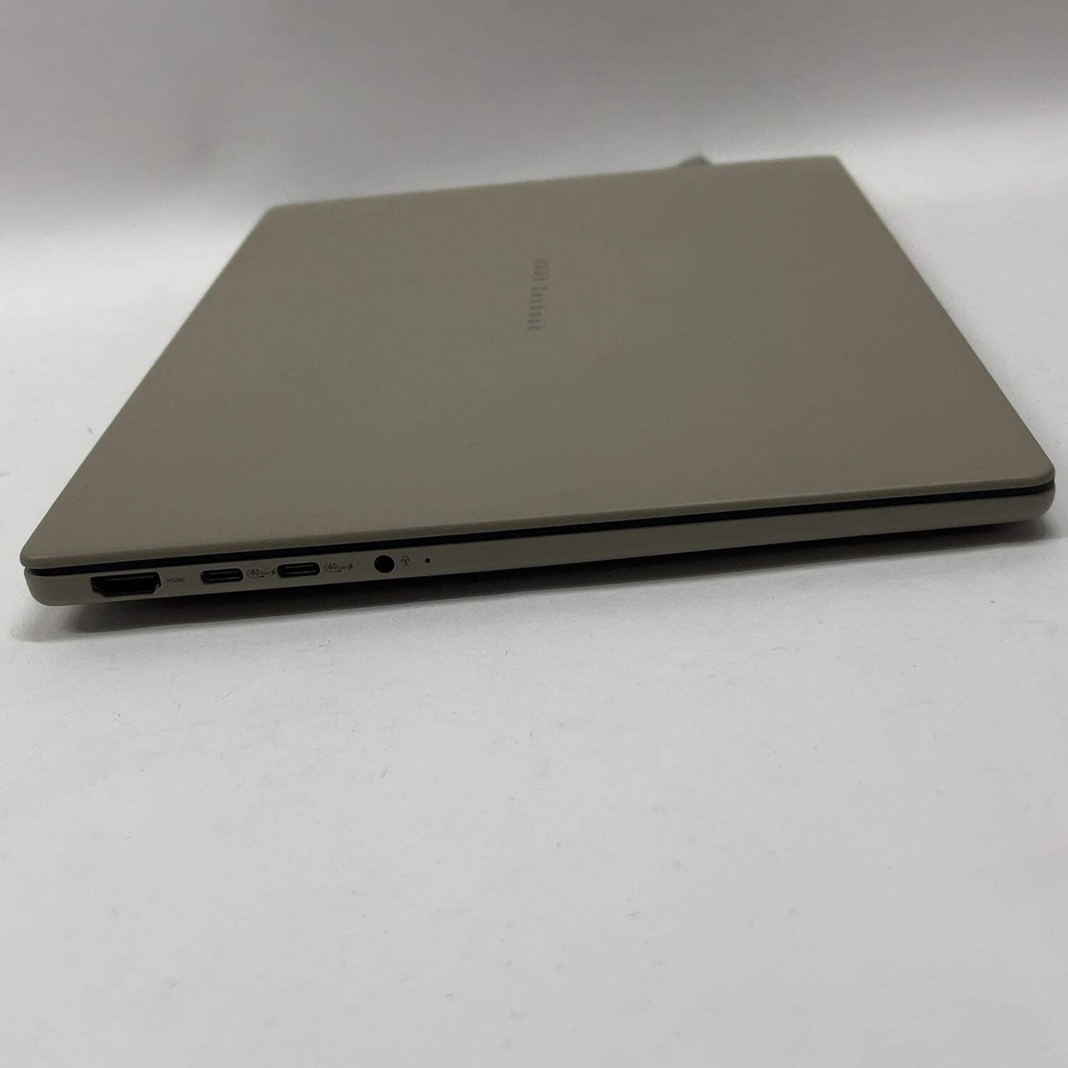Asus Zenbook A 14 UX3407Q 14″ Snapdragon X Plus 3.2GHz 16GB RAM 512GB SSD