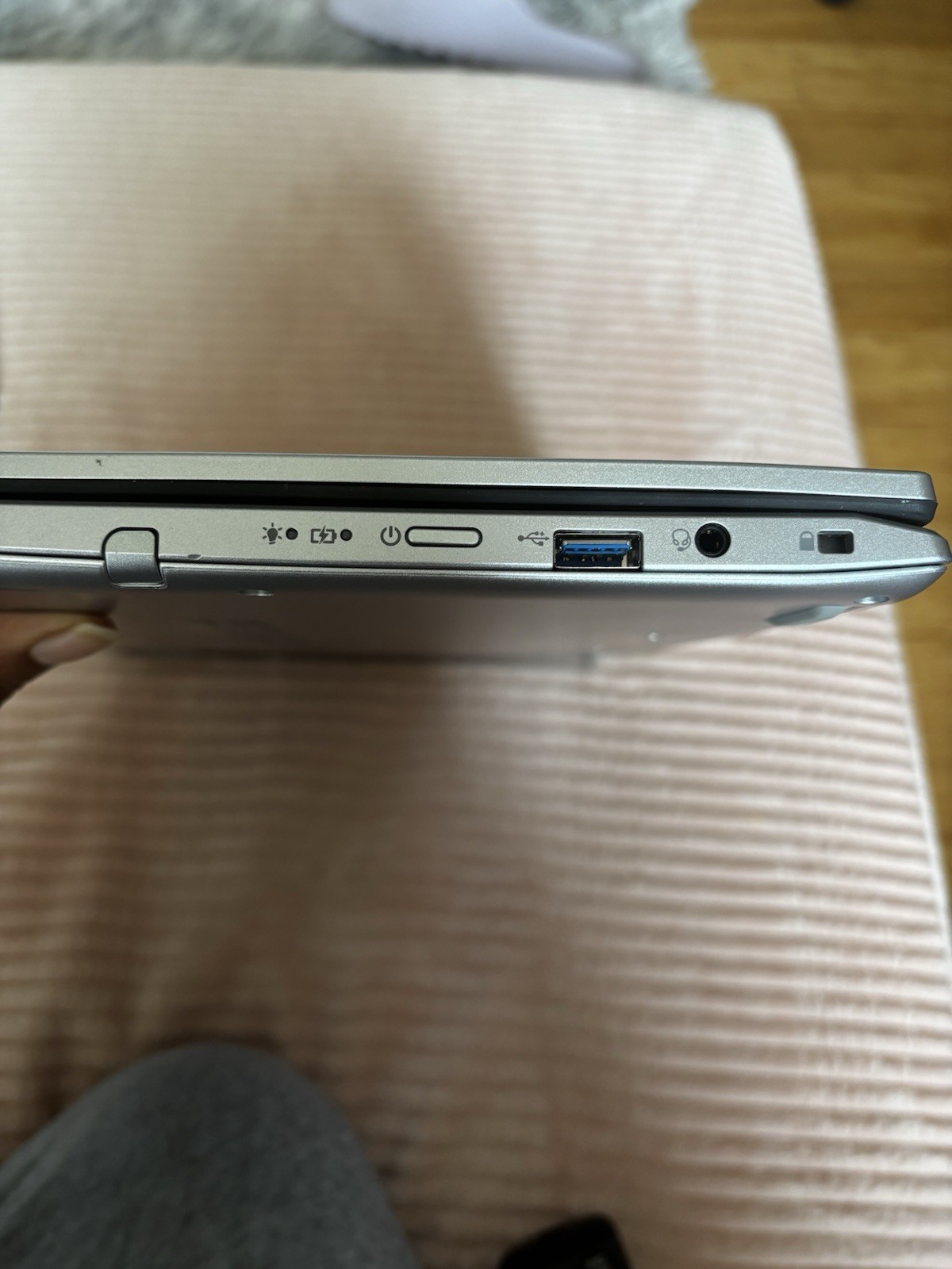 Acer Spin 1 Sp114-31 14 Laptop International Silver AZERTY Keyboard