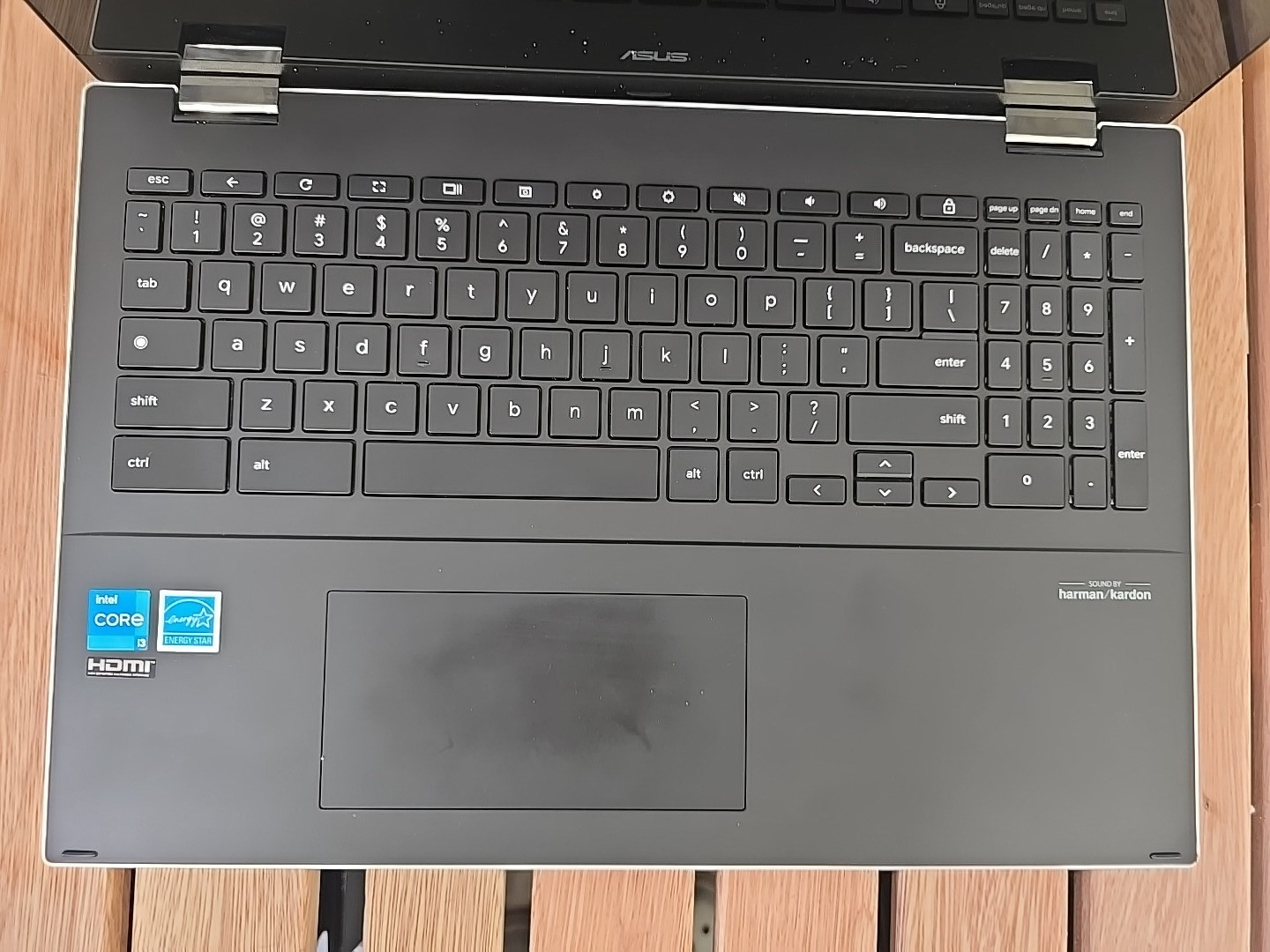 ASUS C536E CHROMEBOOK CORE I3 , 17″ SCREEN TURNS ON BUT STAYS DEAM PARTS ONLY)