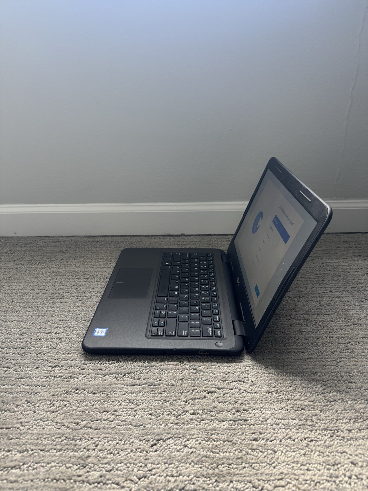 Dell Lattitude 3310 i5-8265U 1.60GHz 8GB/256GB SSD Laptop