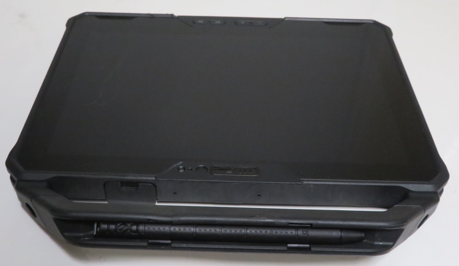 Dell Latitude 7030 Rugged Extreme Tablet 10.1″ Intel i7-1260U 32GB RAM 256GB 5G