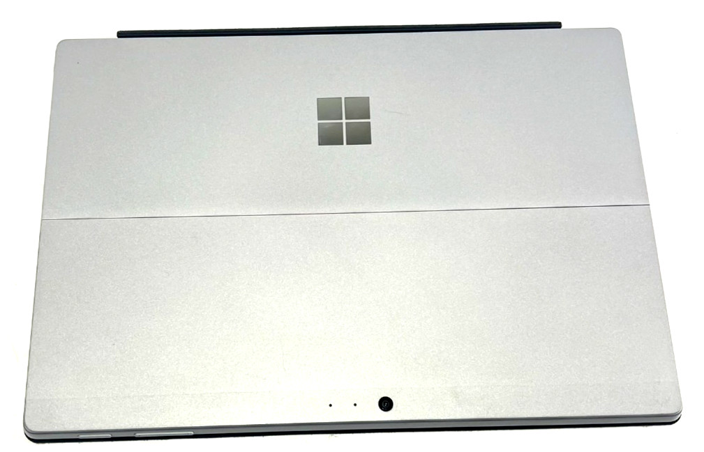 Microsoft Surface Pro 3 13″ Laptop i5 7th Gen 256GB SSD 8GB RAM Win 11 Pro (BJ)