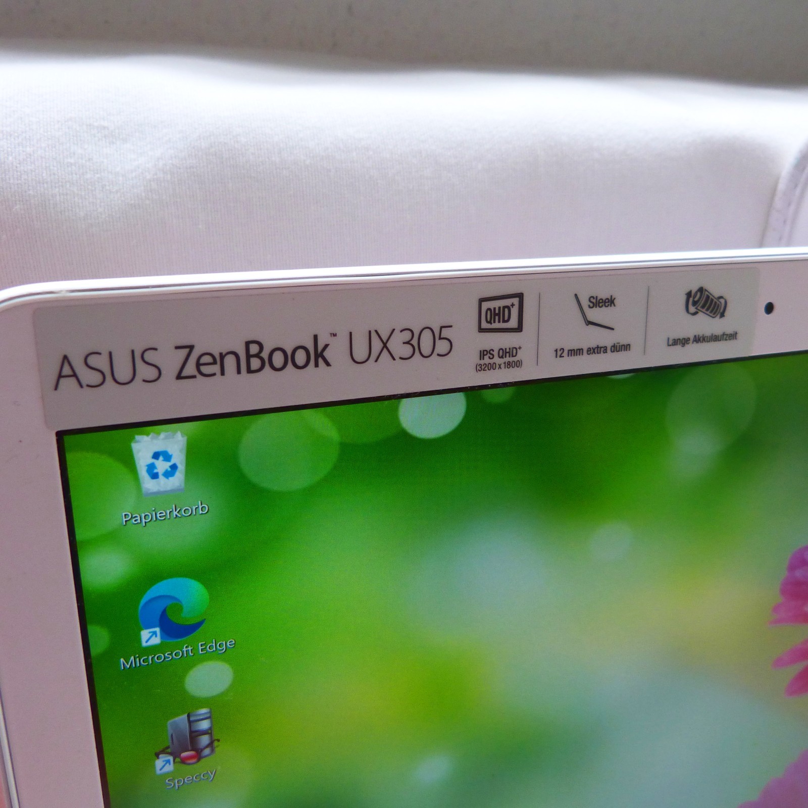 Asus UX305 ZenBook PRO Bang Olufsen Sound CORE M7 L 13″ QHD I Windows 11 SSD