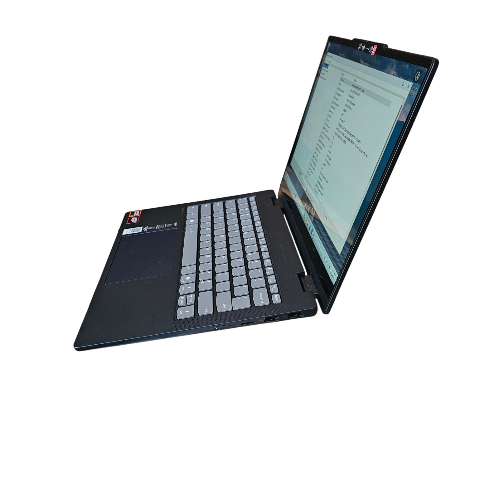 Lenovo Ideapad 5 – 14AKP10 – 2-in-1 14″ Ryzen Ai 7 350 16GB – 1TB SSD Excellent