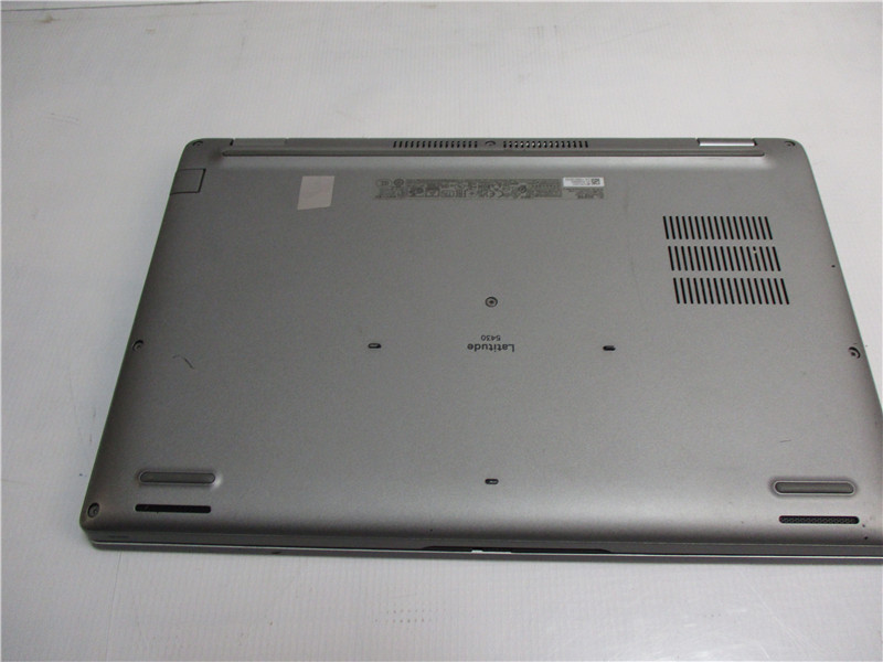 Dell Latitude 5430 Laptop i7-1265U 4.8GHz 16GB No SSD Windows 11 COA Grade C