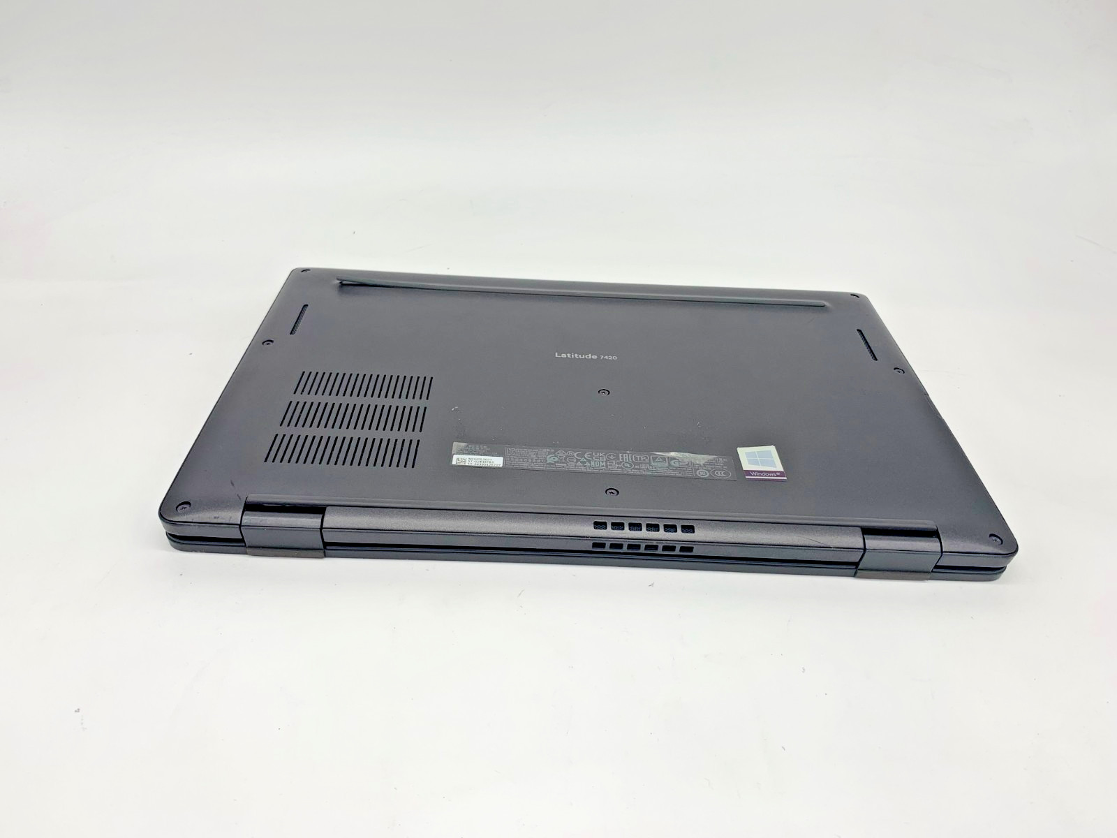 Dell Latitude 7420 14″ 1 i5-1145G7 2.6GHz 8GB DDR4 512GB GRAY/FAIR /SEE DCP
