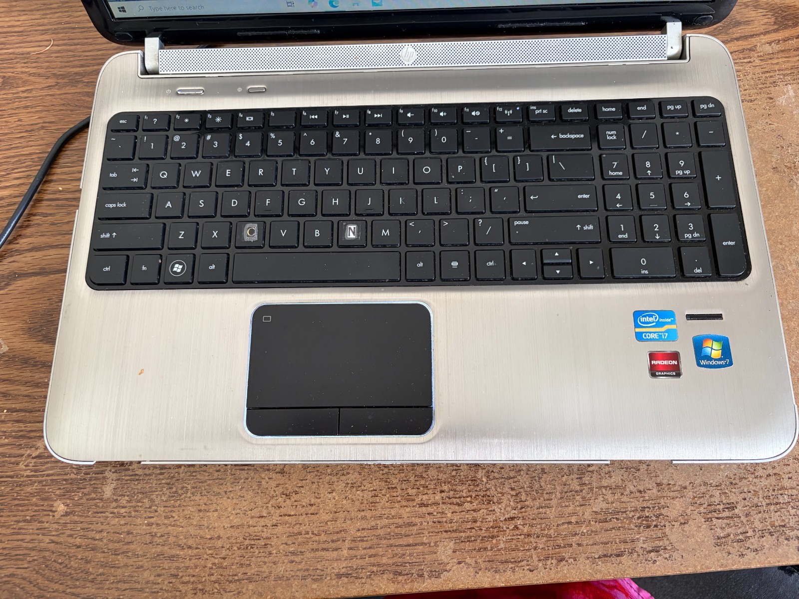 HP Pavilion DV6 15.6″ I7-2670QM 2.2GHz 8GB RAM Silver Metal Looking