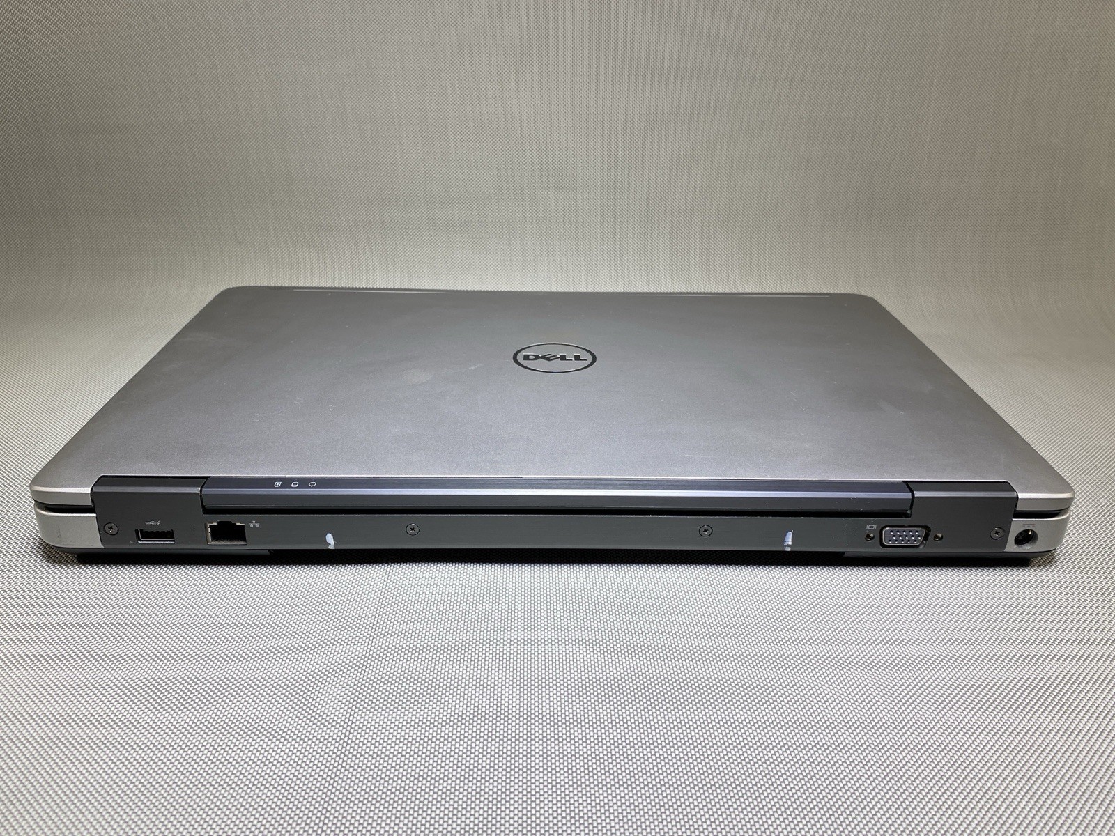 Dell Precision M2800 Intel i7-4610M 8GB RAM – AMD FirePro W4170M- NO HDD/BATT