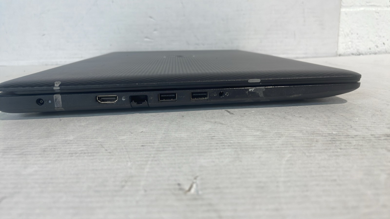 Dell Inspiron 3793 P35E007 Intel Core i7 2020 SN 7GJRT43 17.3″ Laptop