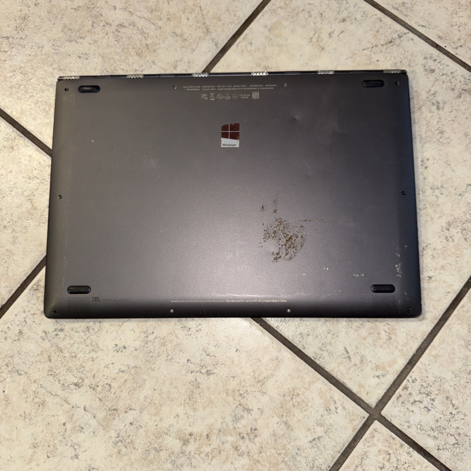 Lenovo Yoga 910-13IKB 80VF 13in Touch i7 2.50GHz 16GB Ram 1TB SSD Win 11 No Plug