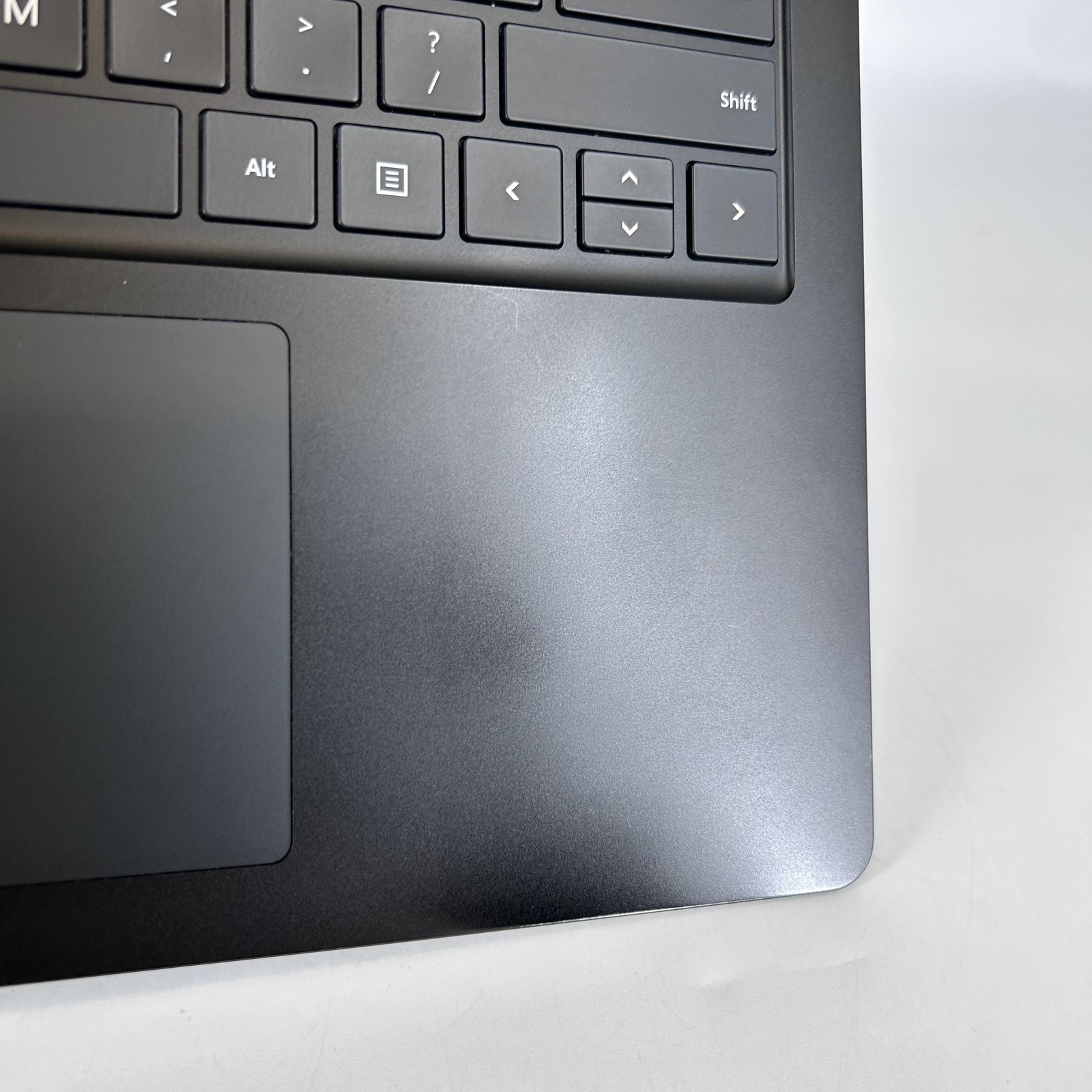 Microsoft Surface Laptop 3 13.5 Black 2K TOUCH i7-1065G7 1.30GHz 16GB 256GB SSD
