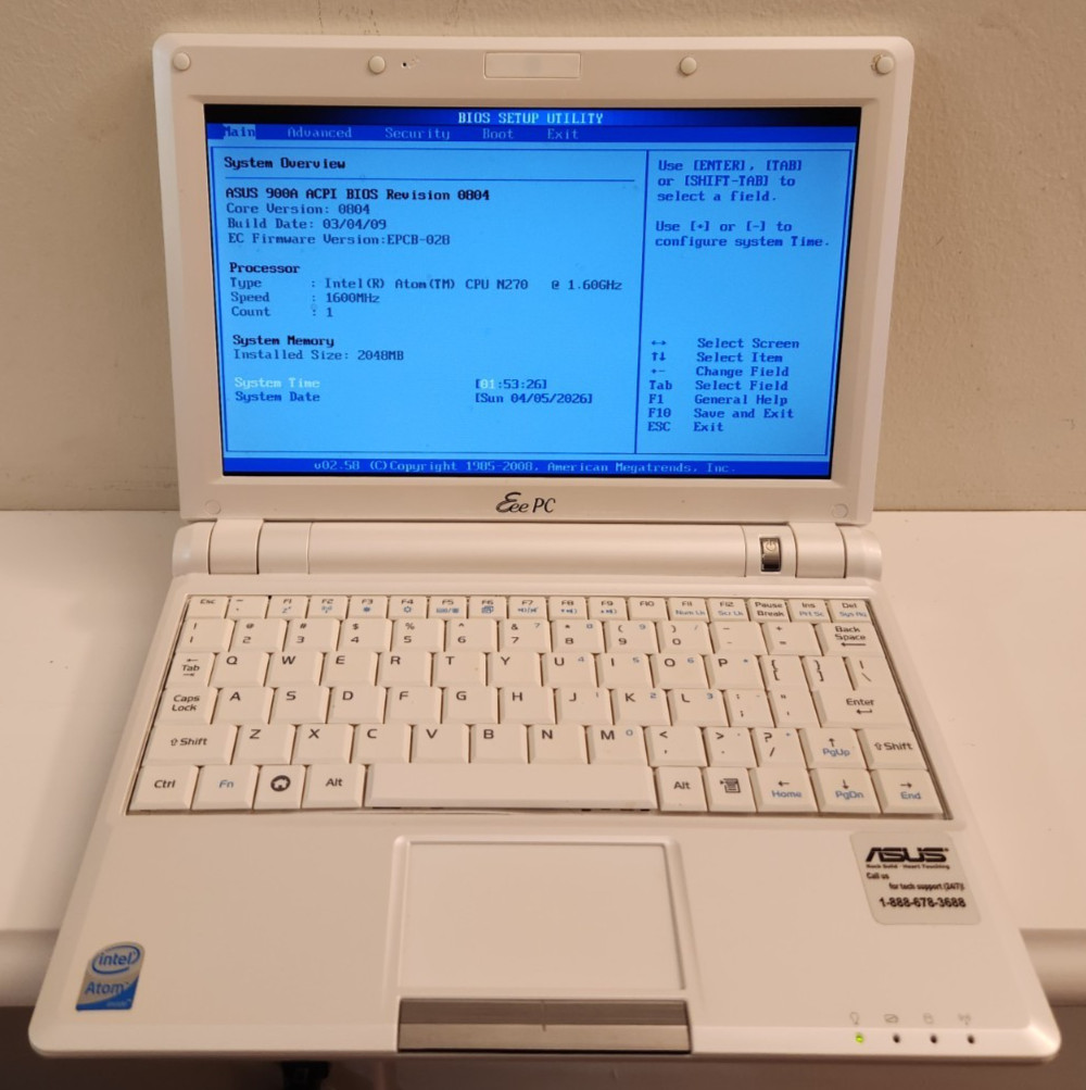Asus EEE PC 900A 1.6Ghz, 2GB RAM, 4GB SSD