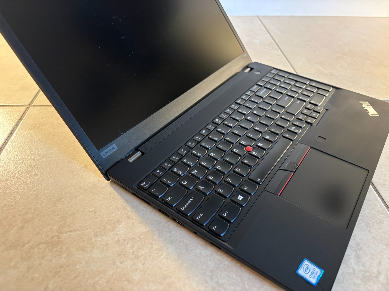Lenovo ThinkPad T590 i7-8565U 16GB RAM 512GB SSD Windows 11 Pro 15.6″ Laptop